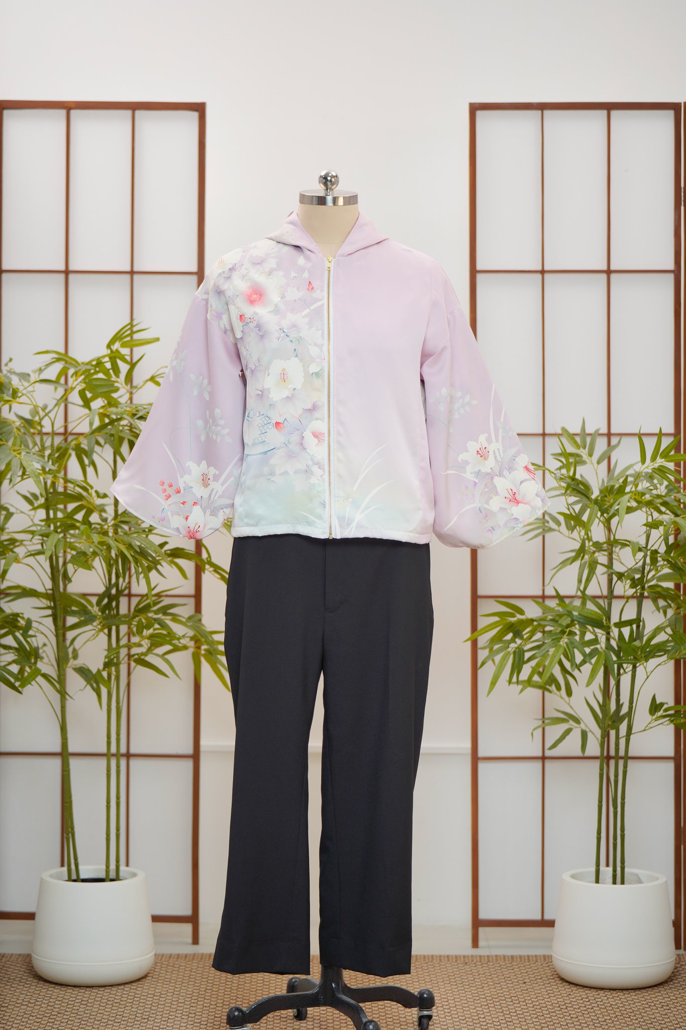 WC32 campaign: Lavender Hoodie With Zipper | HWZ7950Y