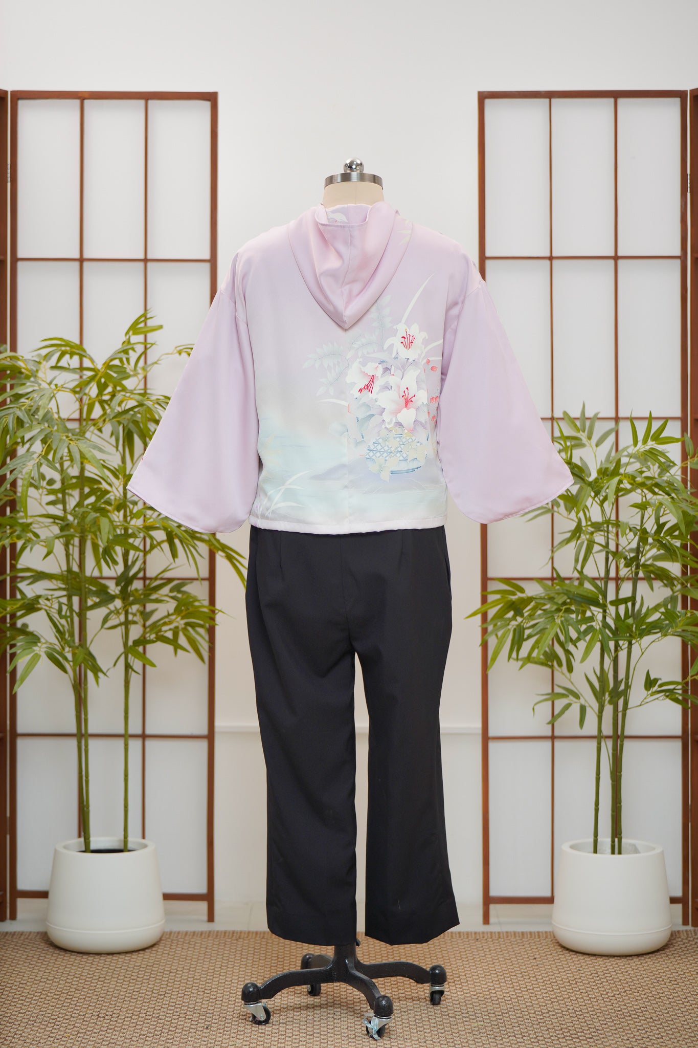 WC32 campaign: Lavender Hoodie With Zipper | HWZ7950Y