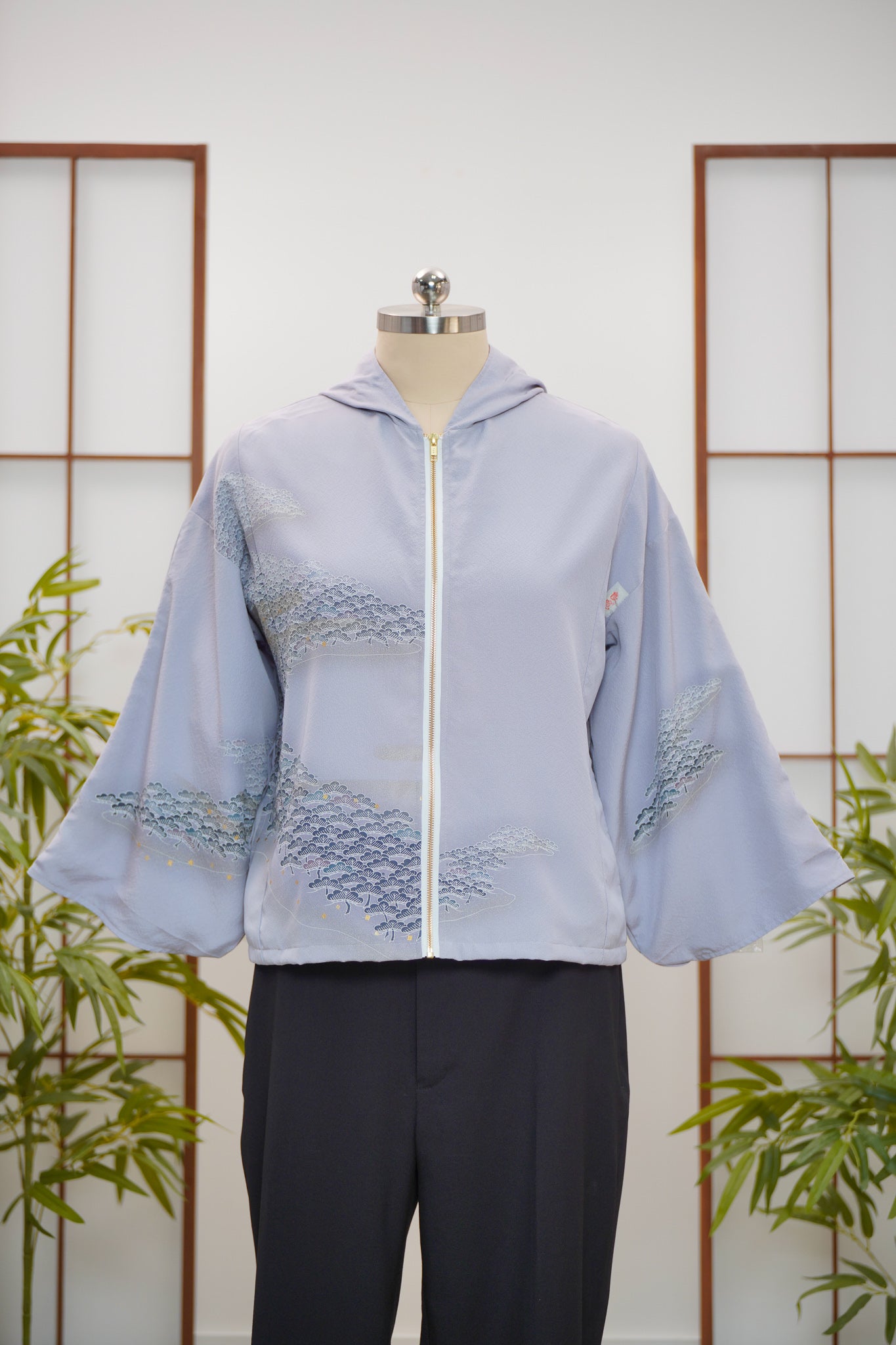WC 32 campaign: Lavender Hoodie With Zipper | HWZ7944Y