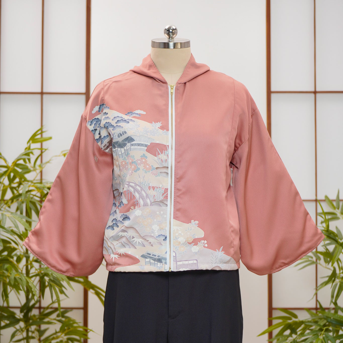 WC 32 campaign: Pink Hoodie With Zipper | HWZ7964Y
