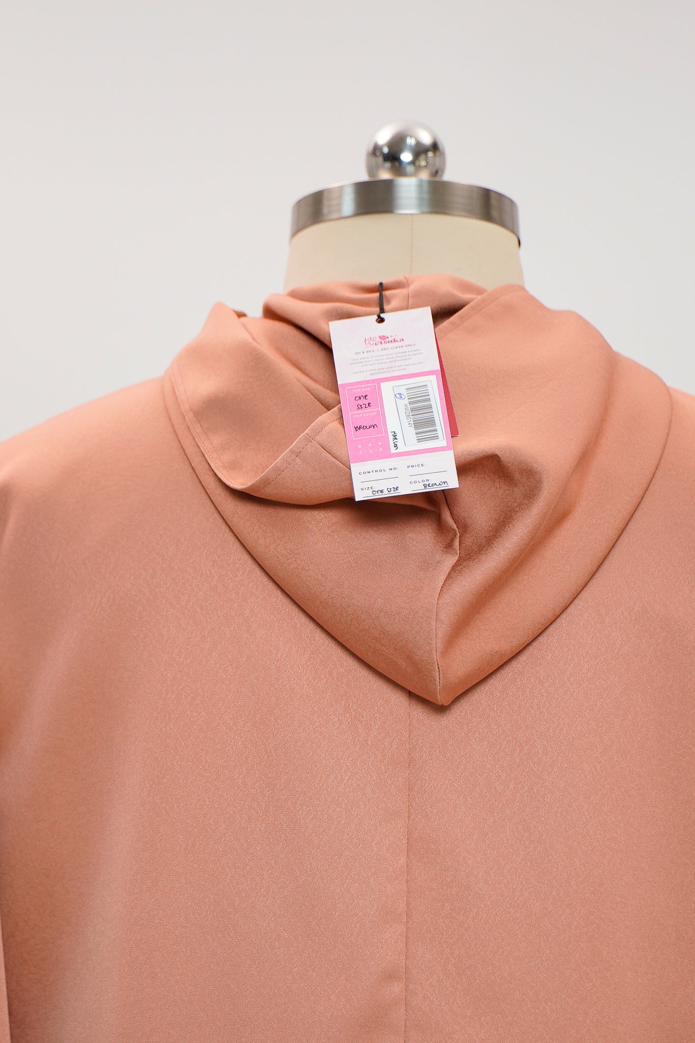 WC32 campaign: Peach Hoodie With Zipper | HWZ8014Y