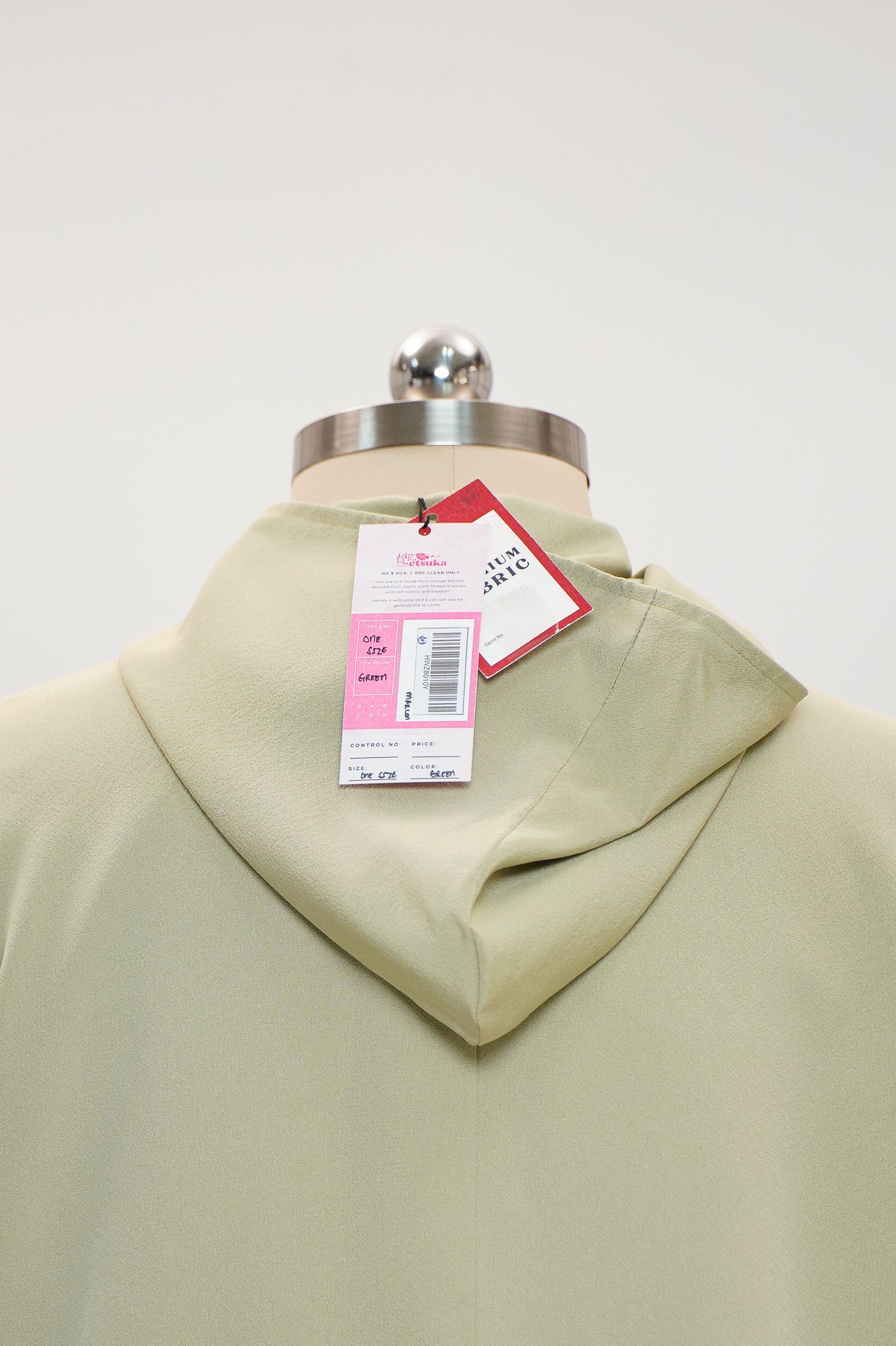 WC 32 campaign: Green Hoodie With Zipper | HWZ8010Y