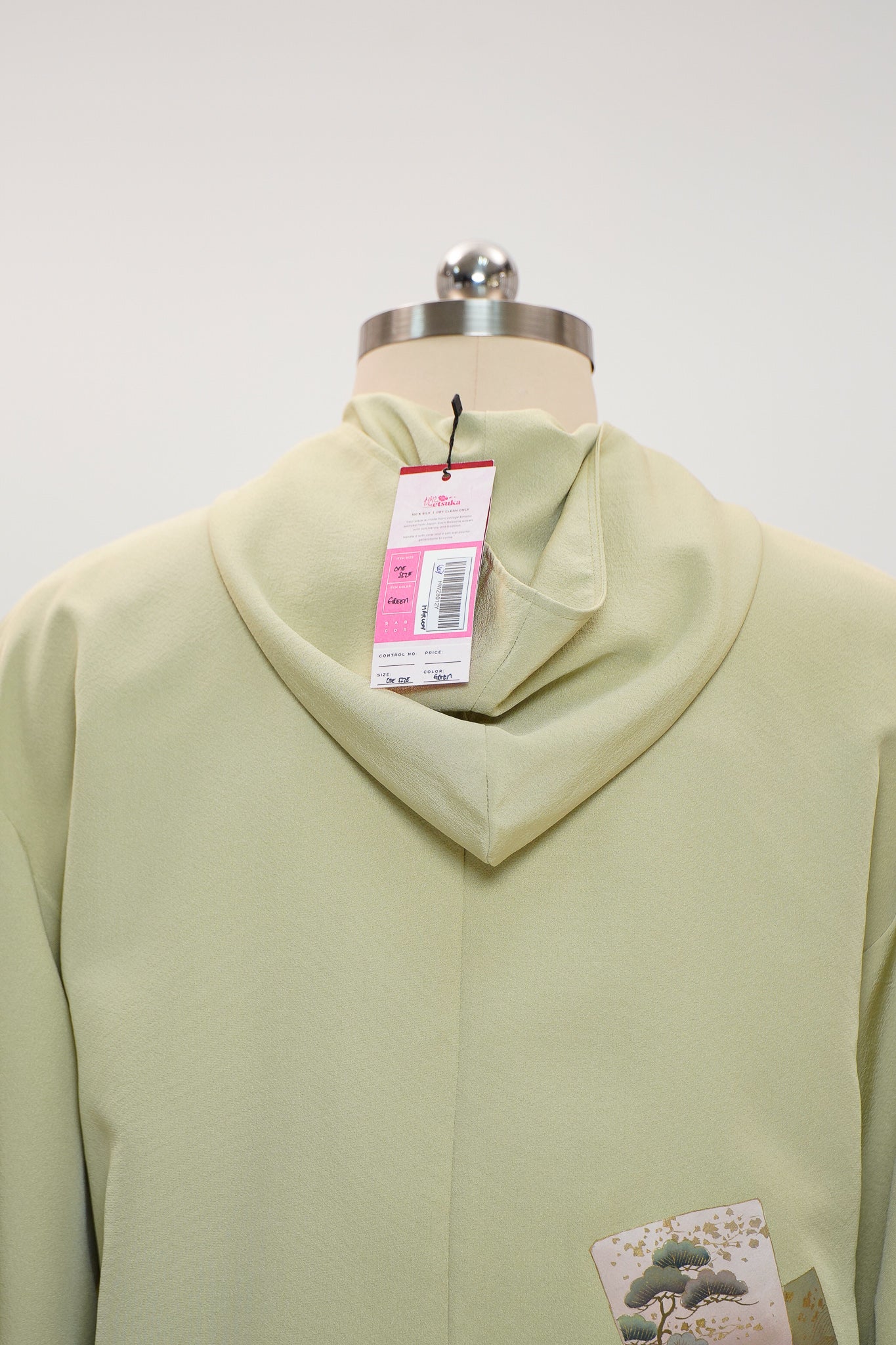 WC 32 campaign: Green Hoodie With Zipper | HWZ8012Y