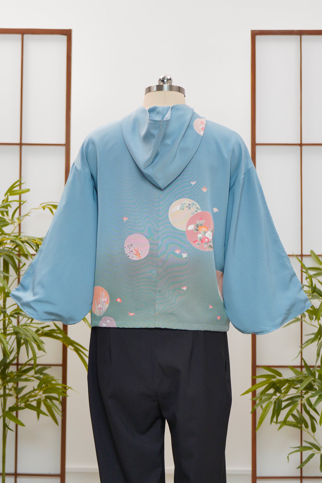 WC 32 campaign: Blue Hoodie With Zipper | HWZ8015Y