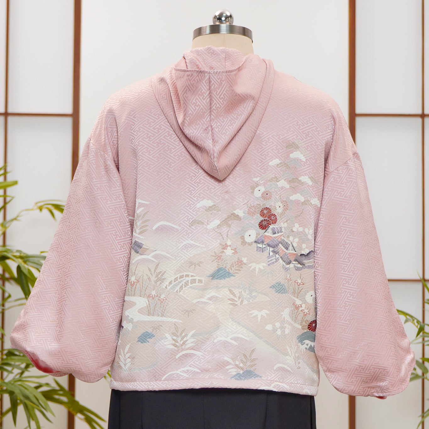 WC32 campaign: Pink Hoodie With Zipper | HWZ7963Y