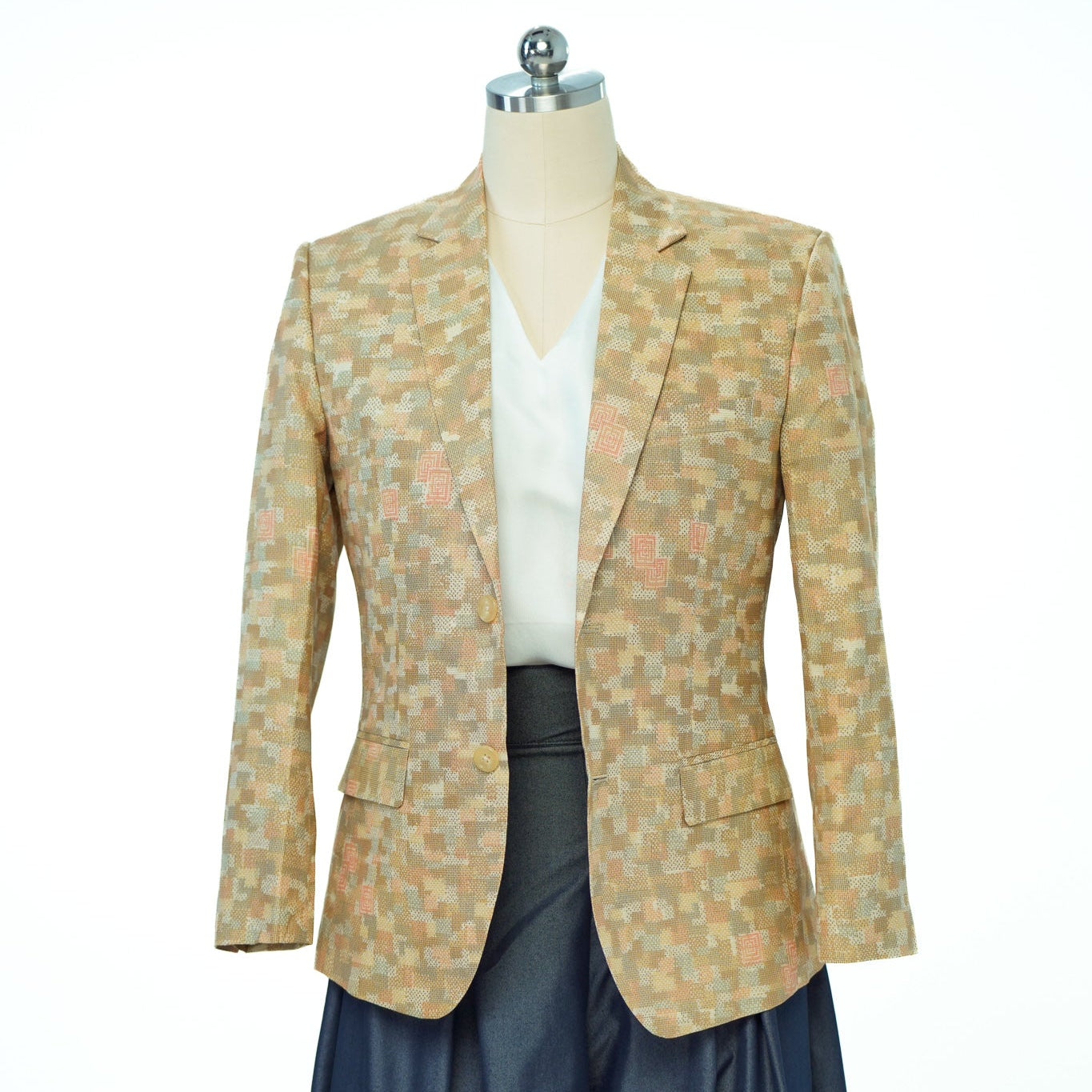 On-hand: Unique Beige Oshima Men's suit | Large