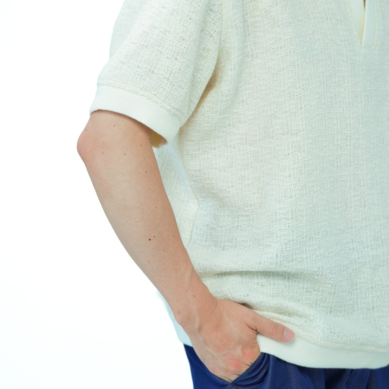 On-hand item: Tweed Relaxed Polo | White | L