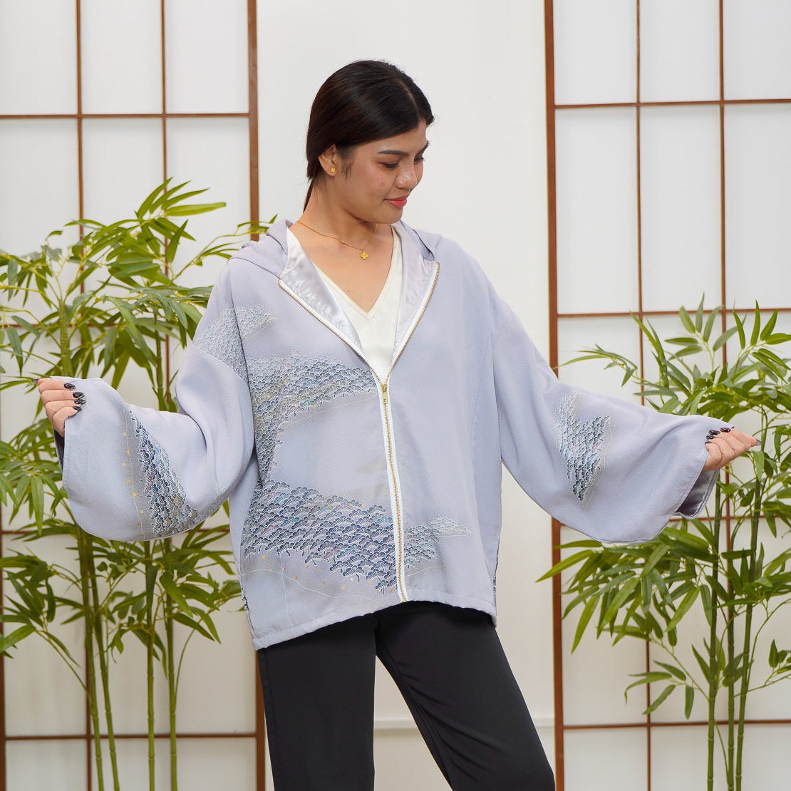 WC 32 campaign: Lavender Hoodie With Zipper | HWZ7944Y
