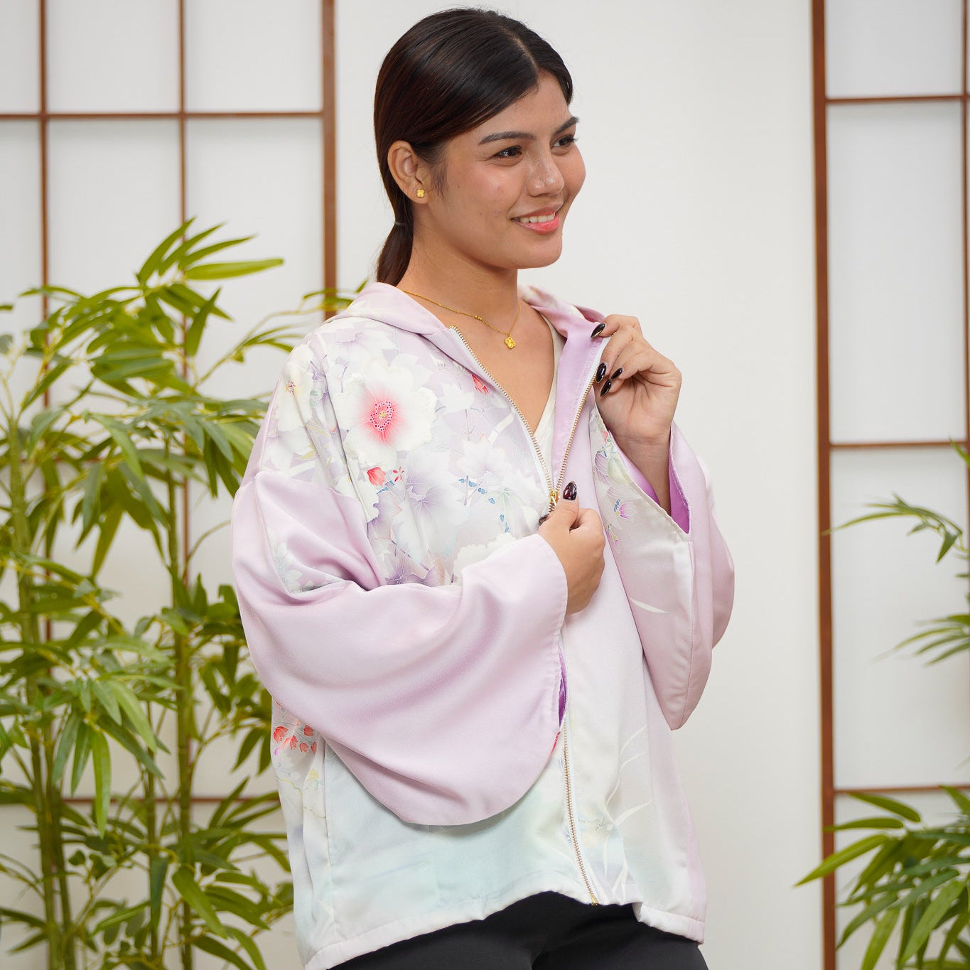 WC32 campaign: Lavender Hoodie With Zipper | HWZ7950Y