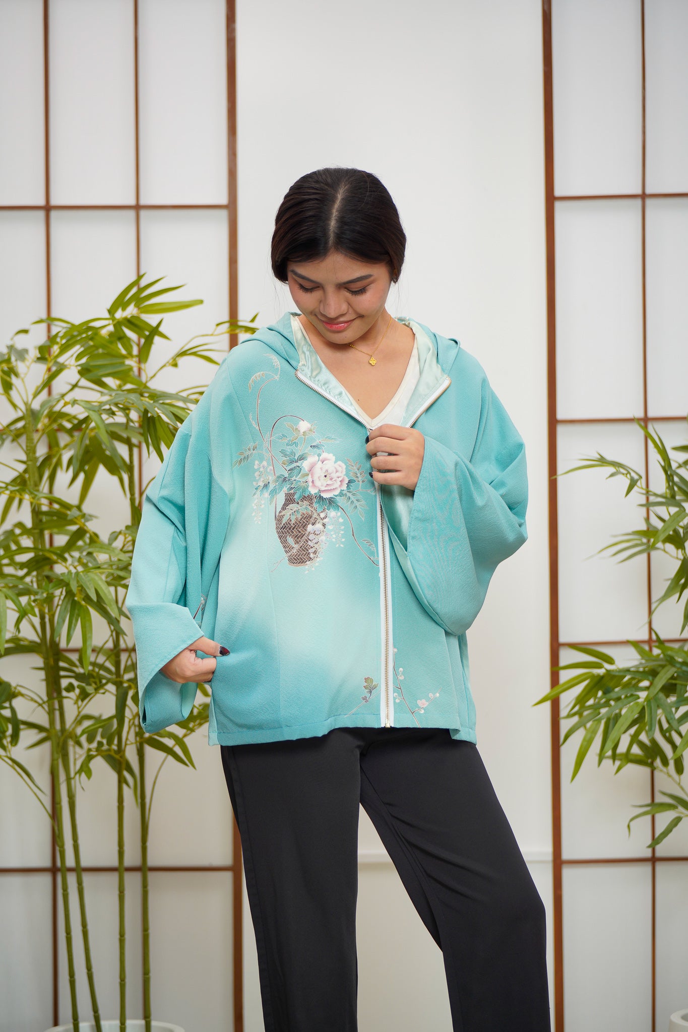 WC 32 campaign PREMIUM Teal color: Green Hoodie With Zipper | HWZ7943Y