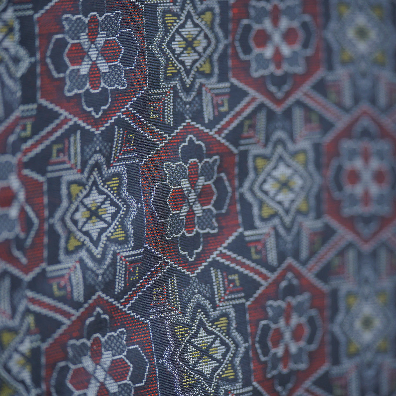 [Certificate] Premium Oshima Fabric: 0625_48 | Concentric Diamonds