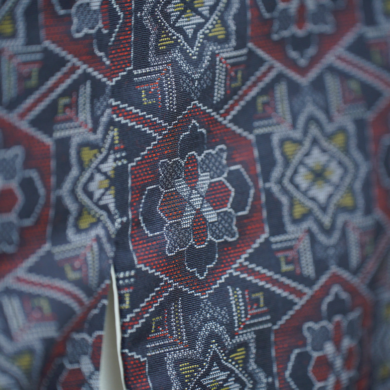 [Certificate] Premium Oshima Fabric: 0625_48 | Concentric Diamonds