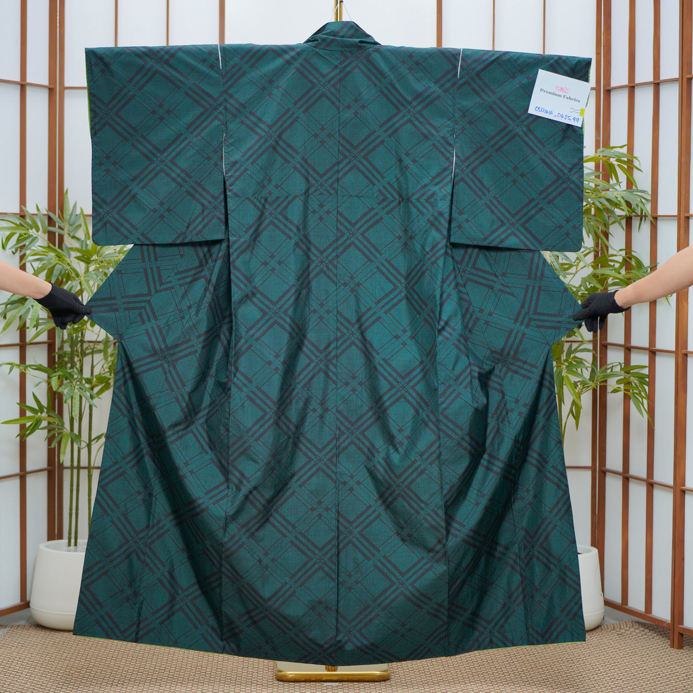 Premium Oshima Fabric: 0625_49 | Emerald Plaid