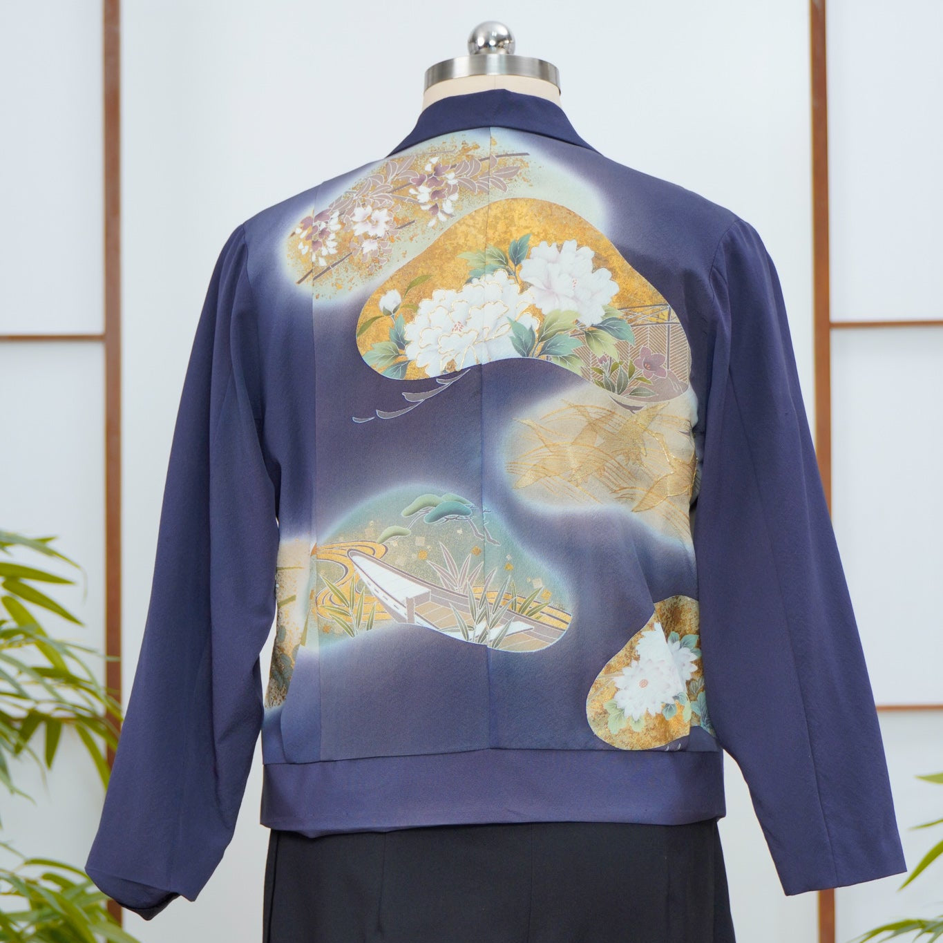 On-hand item: Blue MVP Jacket (Women)