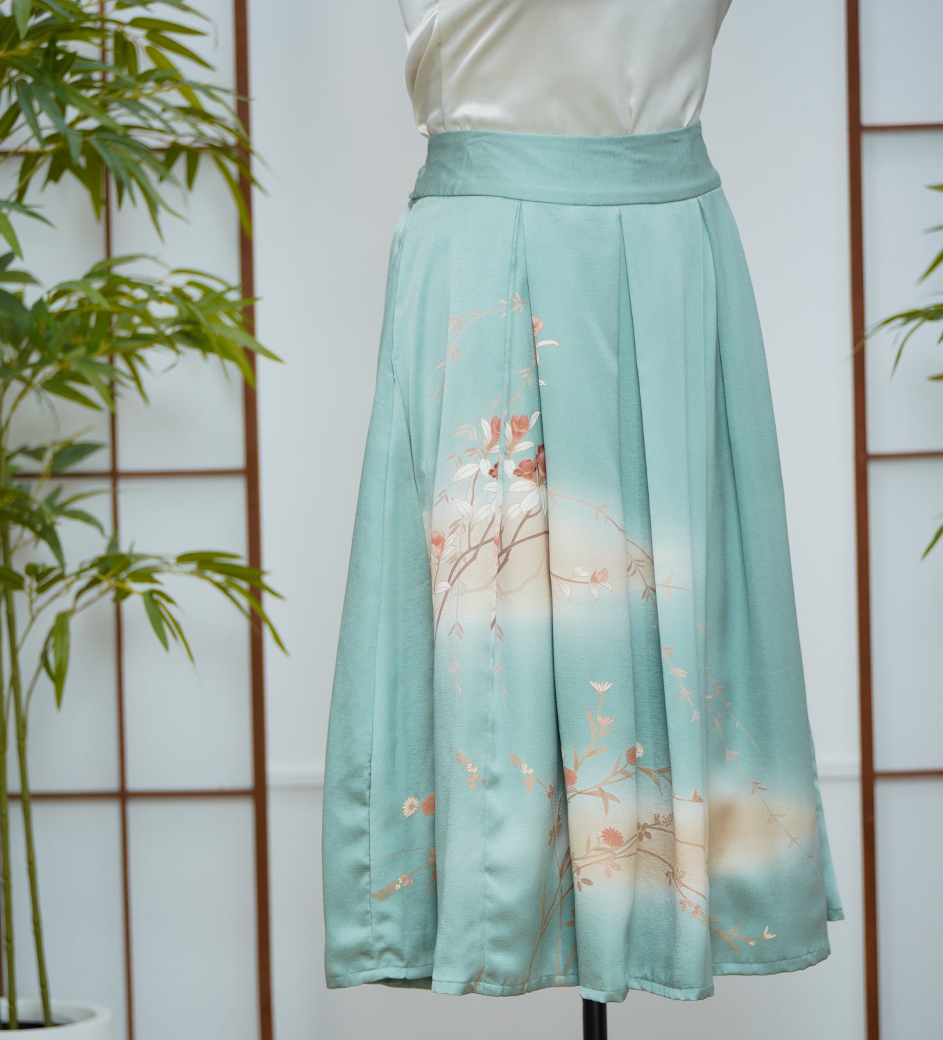 GGSB: On-hand item: Circle Skirt | CS6263 XLA GREEN