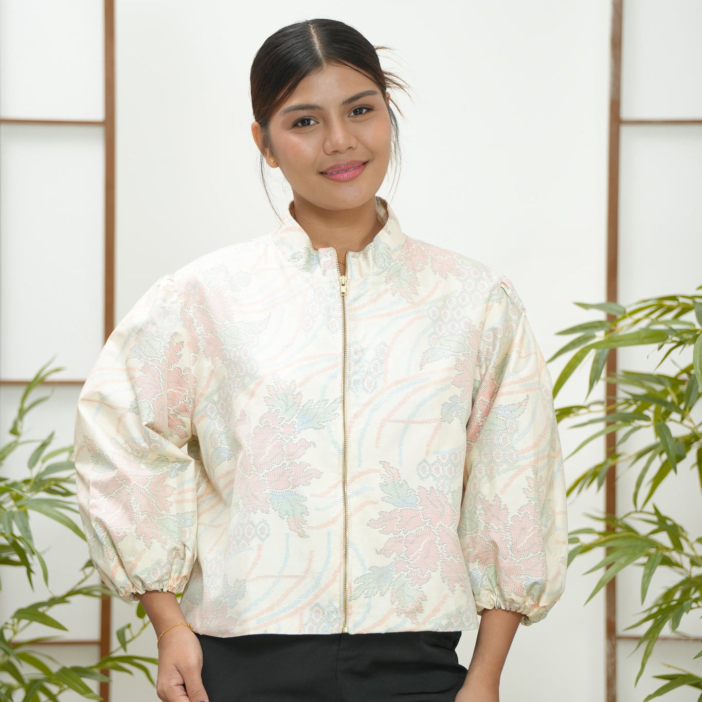 Premium On-hand item: Cream Puffer Jacket | PJ7582 | XLB