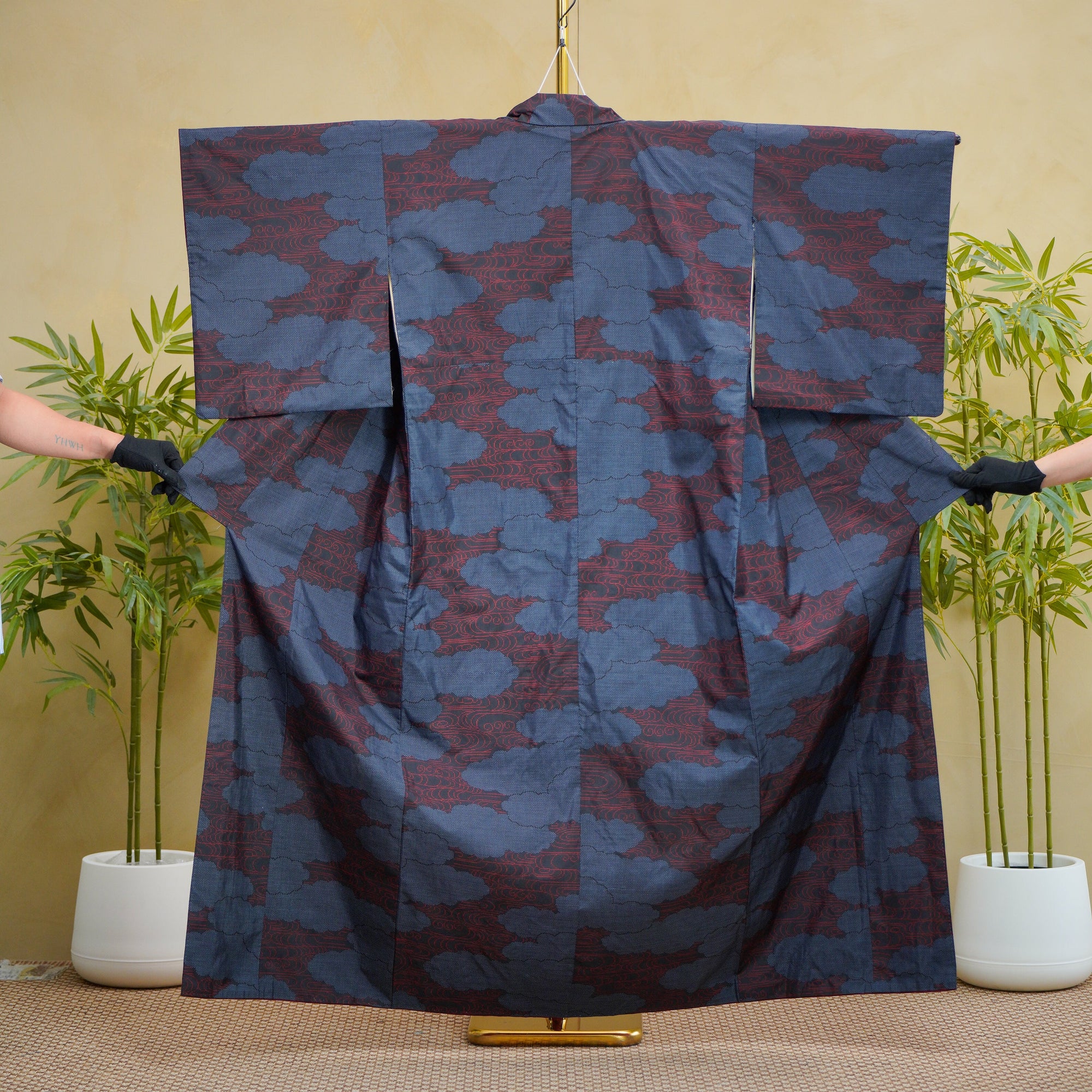 Premium Oshima Fabric: 0714_21 | Wind Blows