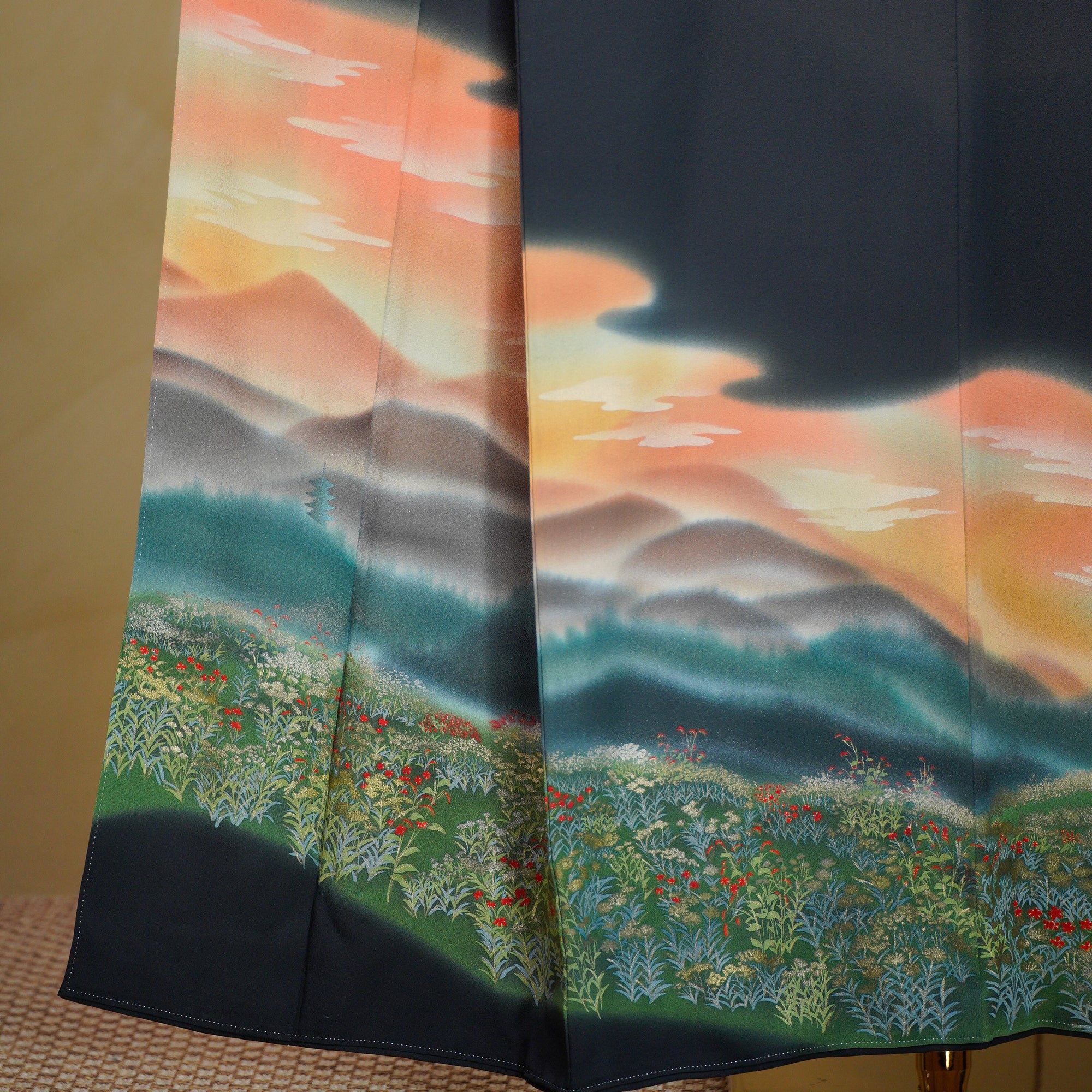 Bai Fabric: 0714_63 | Pagoda Silhouette