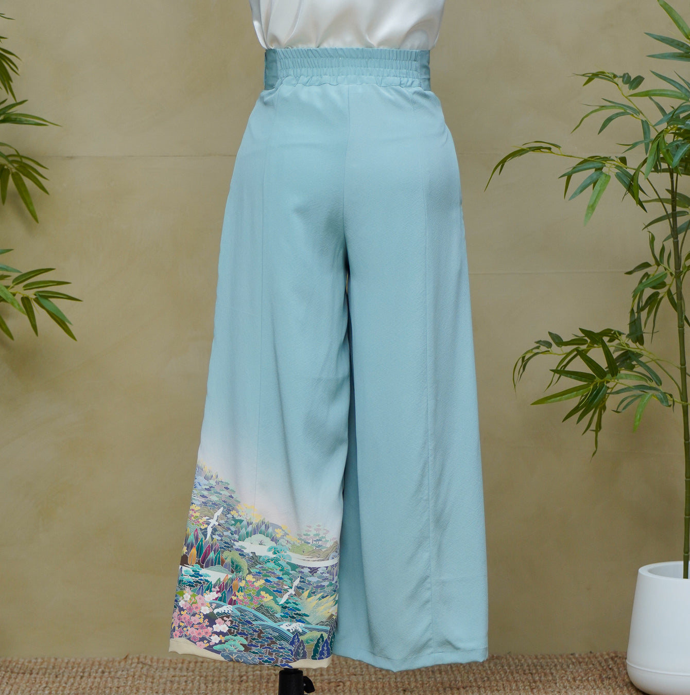 On-hand: Colored Palazzo Pants |  PP8046A LA GREEN (A very beautiful Yuzen).