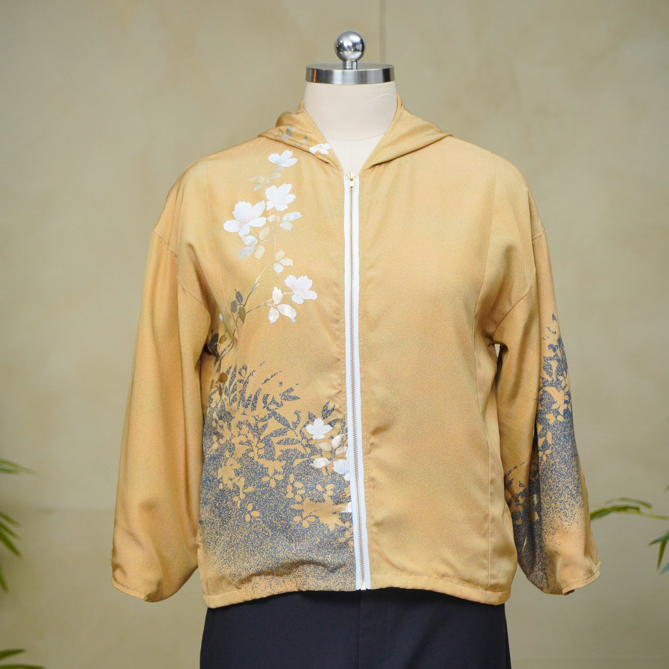 On-hand: Gold Hoodie With Zipper | HWZ8212Y