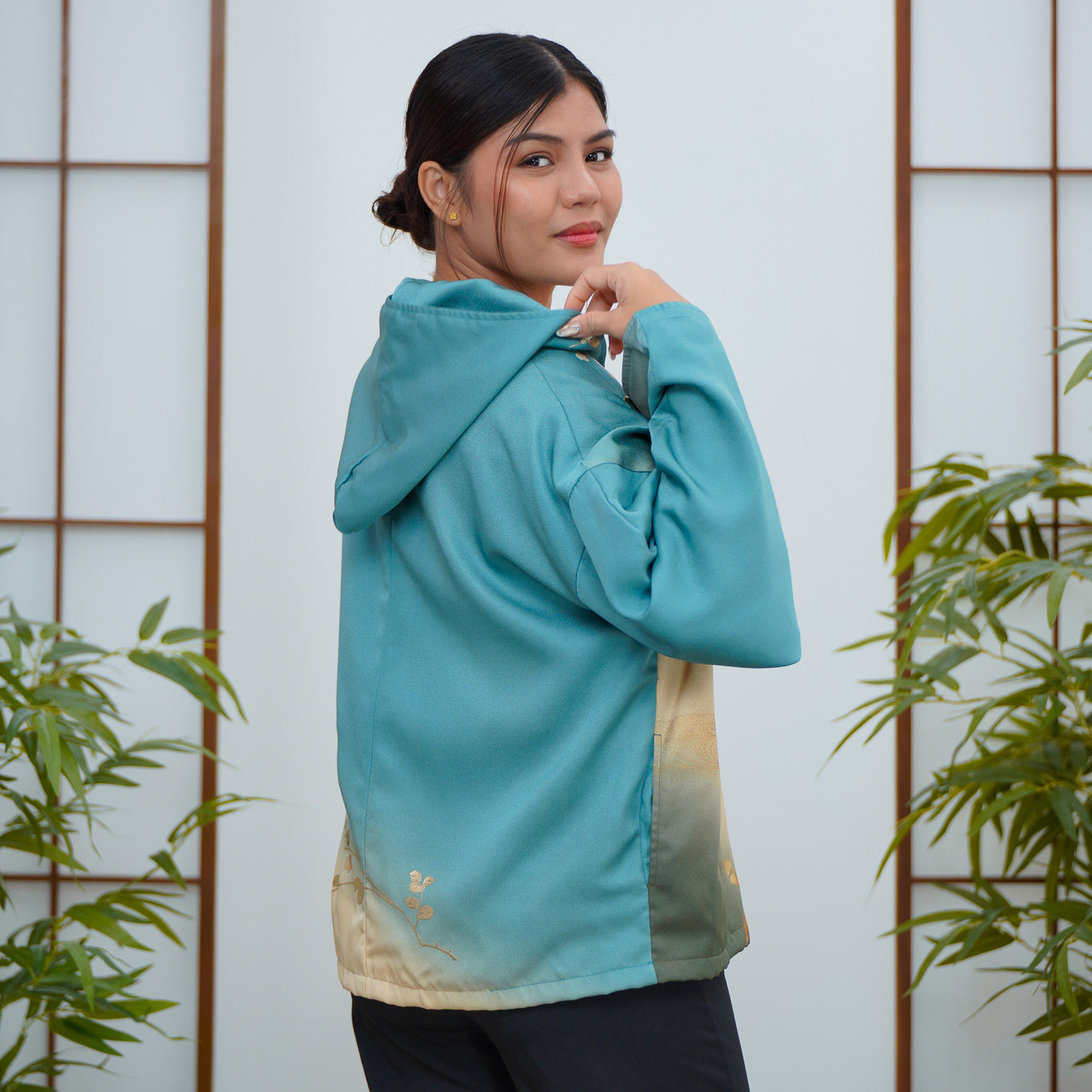 Premium On-hand: Green Hoodie With Zipper | HWZ8078Y