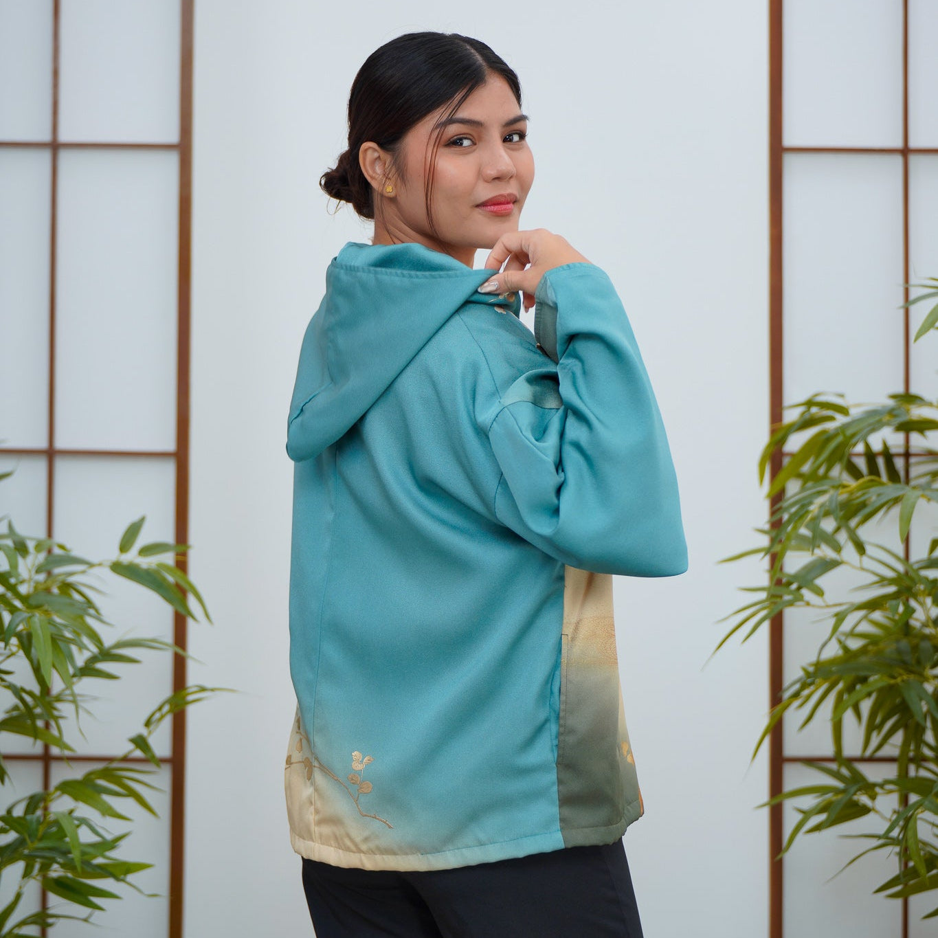 Premium On-hand: Green Hoodie With Zipper | HWZ9078Y