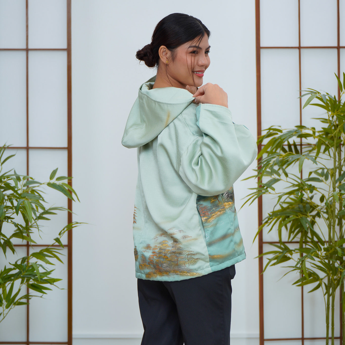 Premium On-hand: Green Hoodie With Zipper | HWZ8016Y