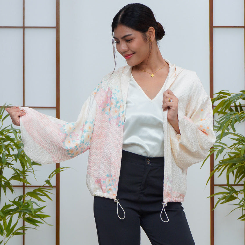 Premium On-hand: Cream Shibori Kodomo Hoodie | HK8090Y | Small