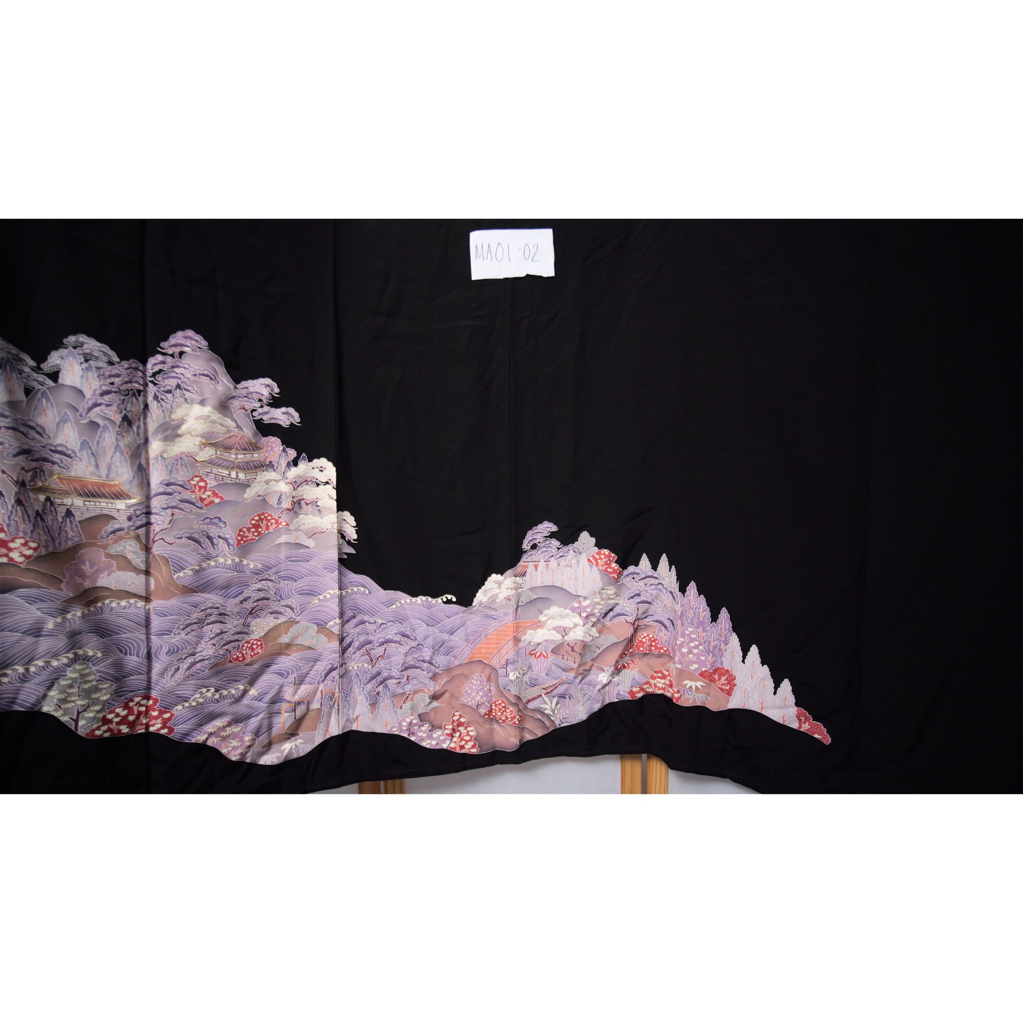 NALB (No Art Left Behind) Fabric: Black Purple MA01-02