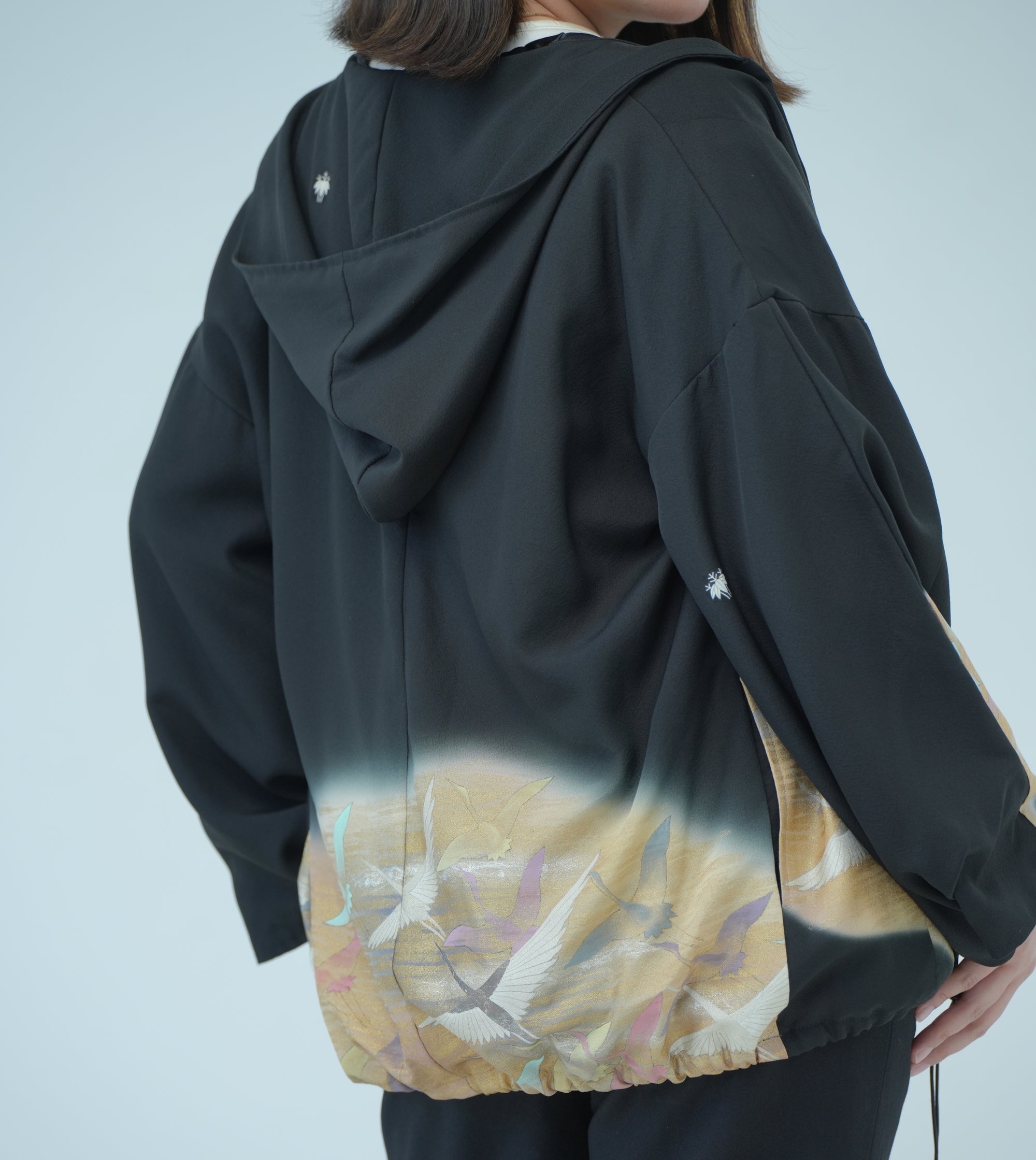 Premium On-hand: H6362- hoodie black gold