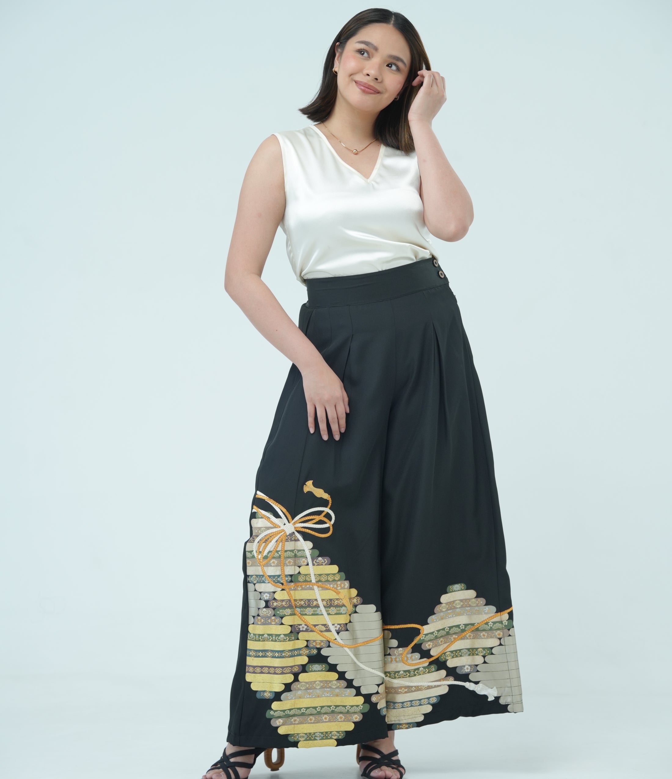 Premium On-hand: Black Palazzo Pants | XLA | PP7333A