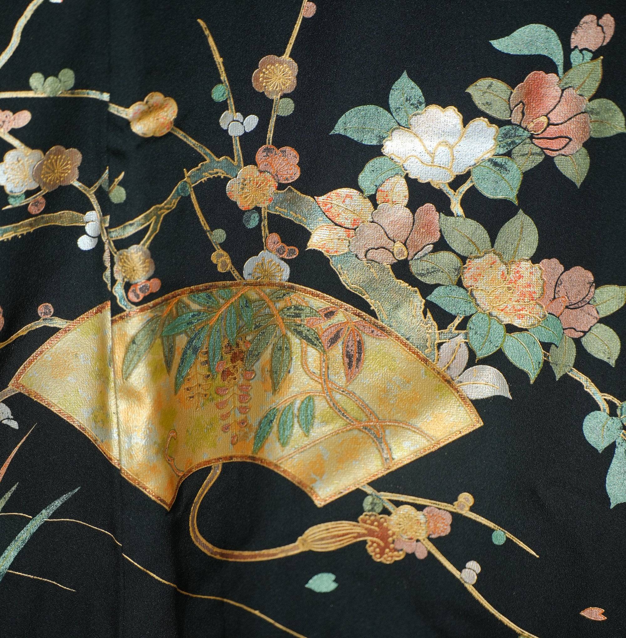 Premium Fabric SHO: 0313-13 Black gold fans
