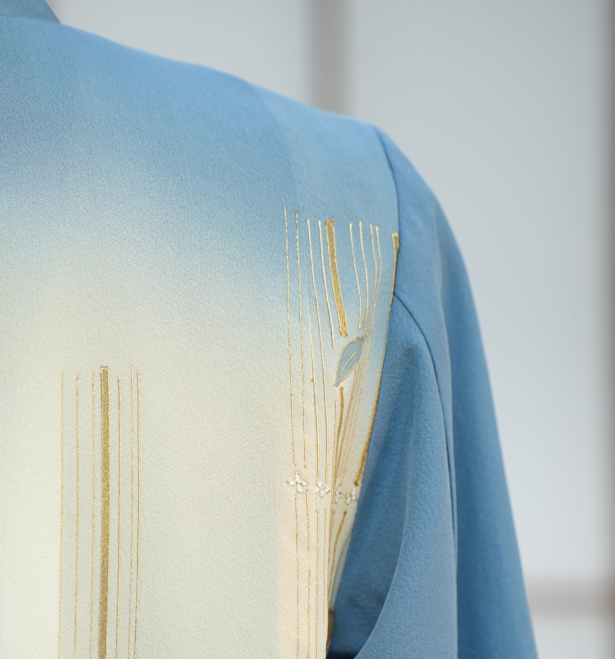 Premium On-hand: Blue Chinese Knot Jacket | CKJ7359M | LB (Women) (lovely emboss!)