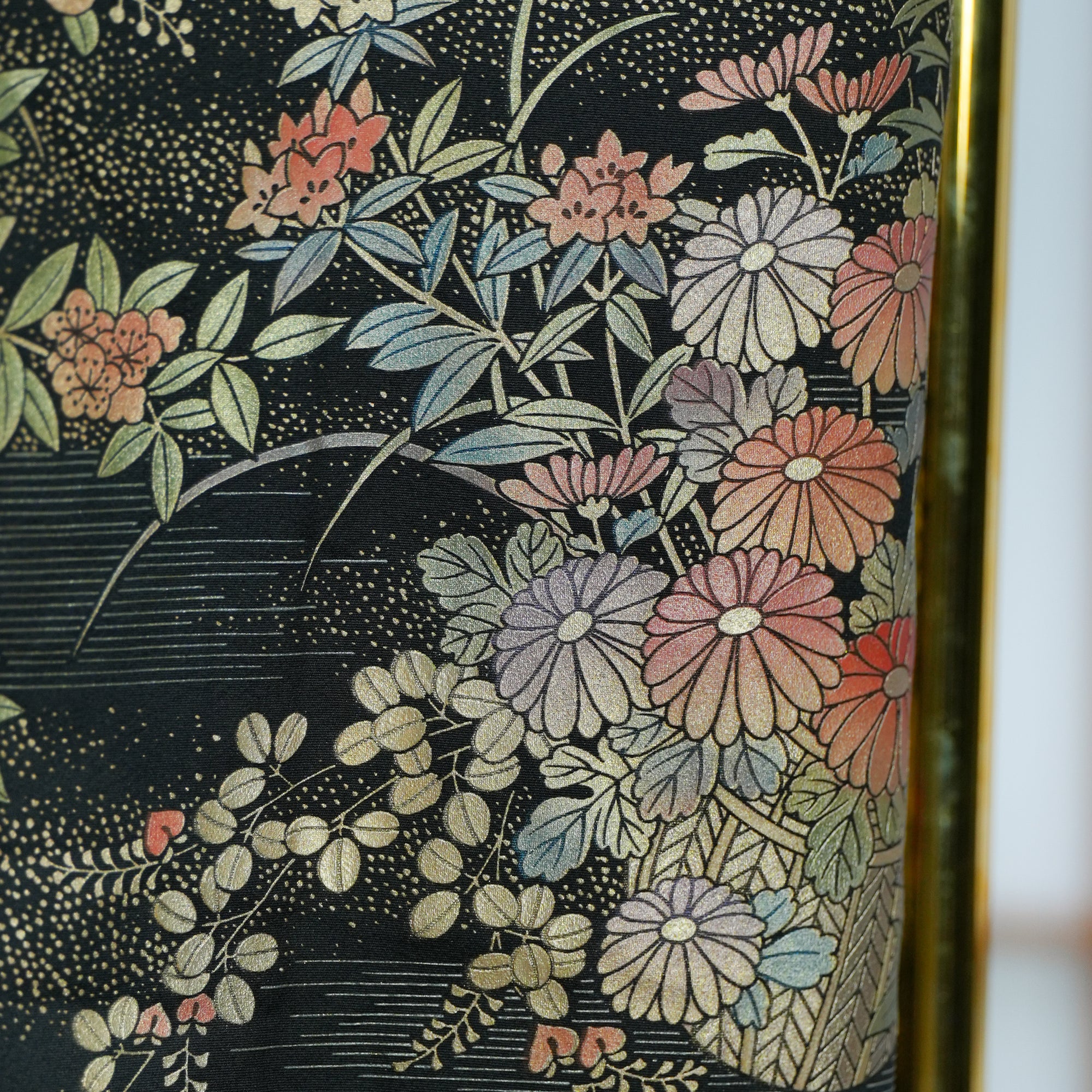 Premium Fabric - sho: 0316-04 - Black and leaves embossed (my most beautiful fabric in this collection)