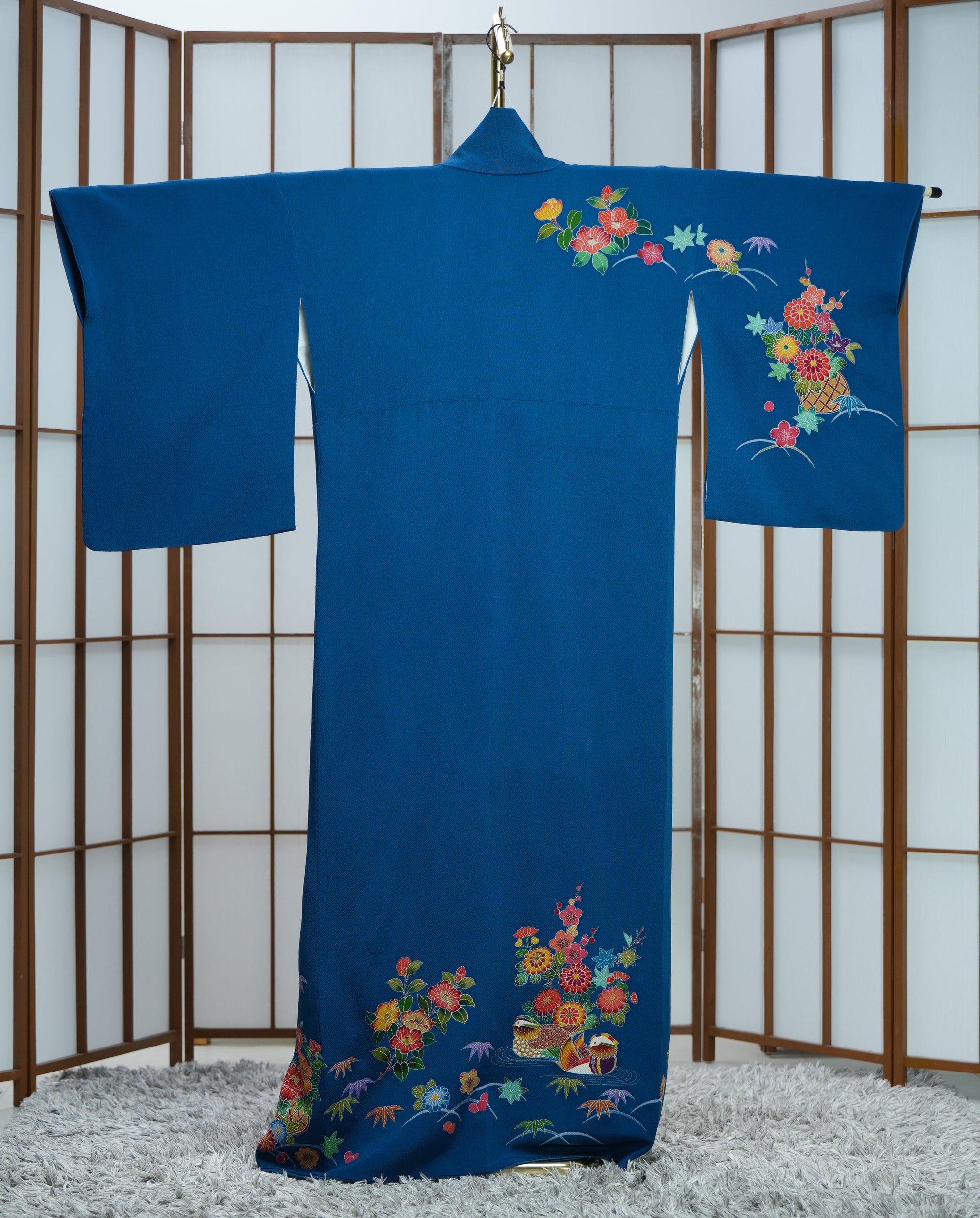 Bai Fabric: 0316-24- Blue vibrant flowers