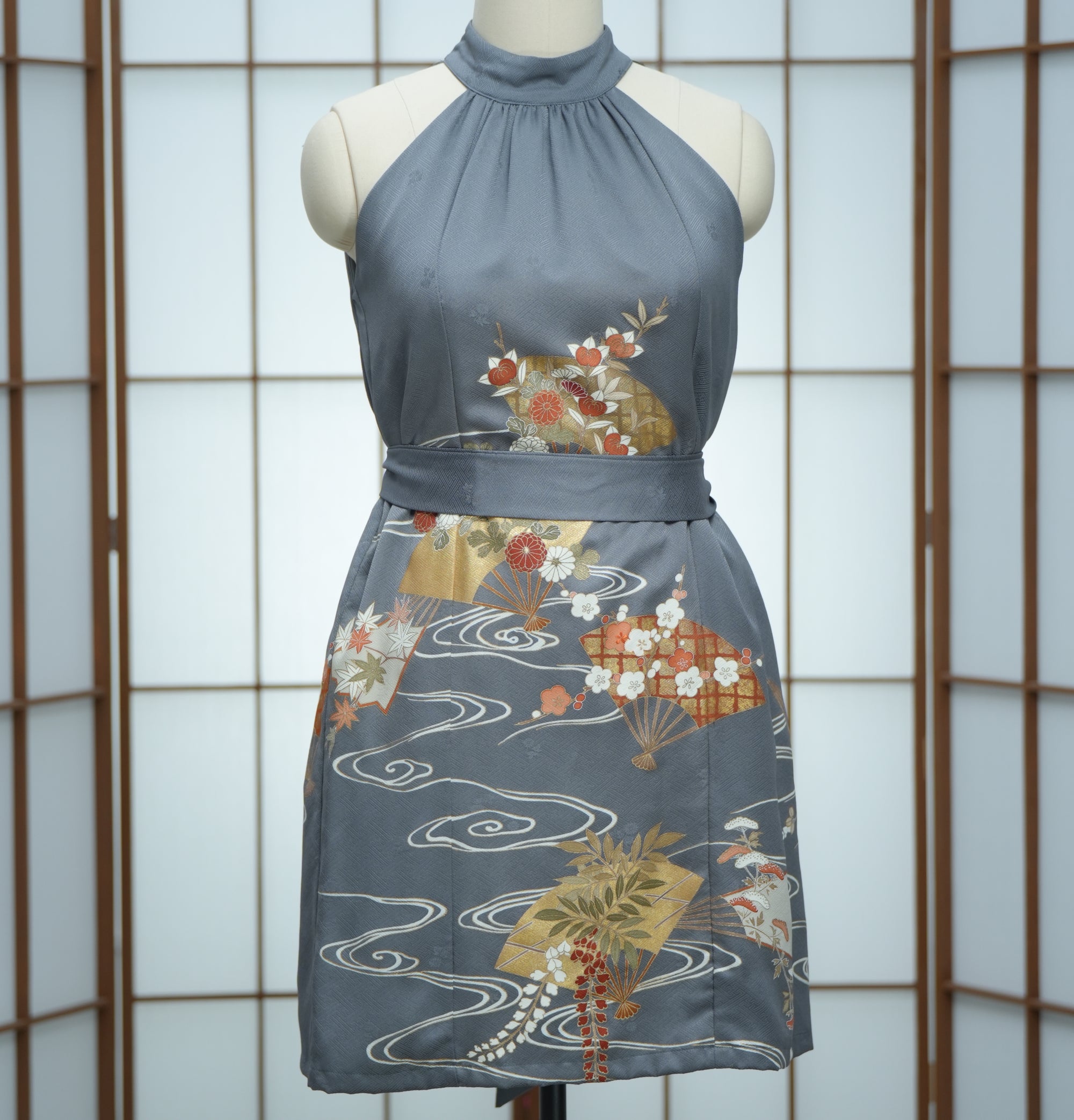 Premium On-hand: Gray Halter Dress Floral Fans | HD5919 XLB
