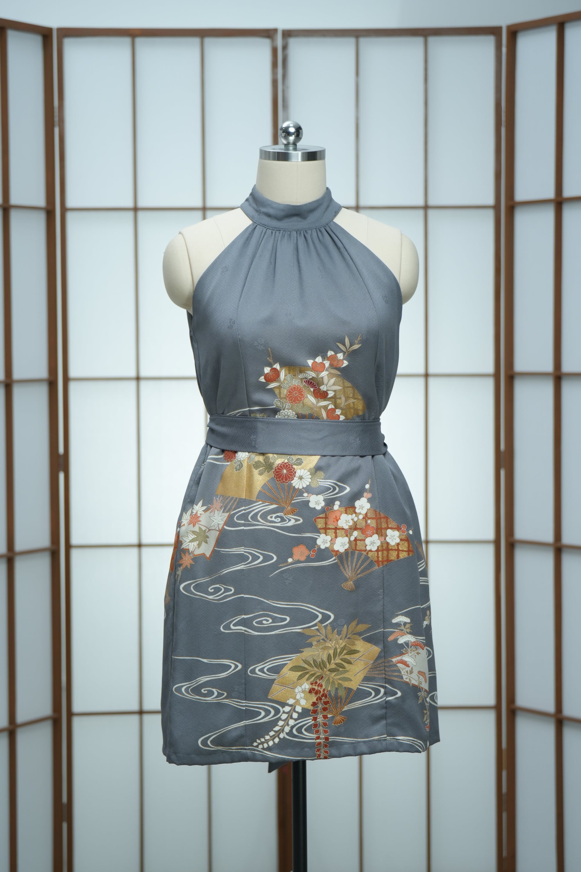 Premium On-hand: Gray Halter Dress Floral Fans | HD5919 XLB