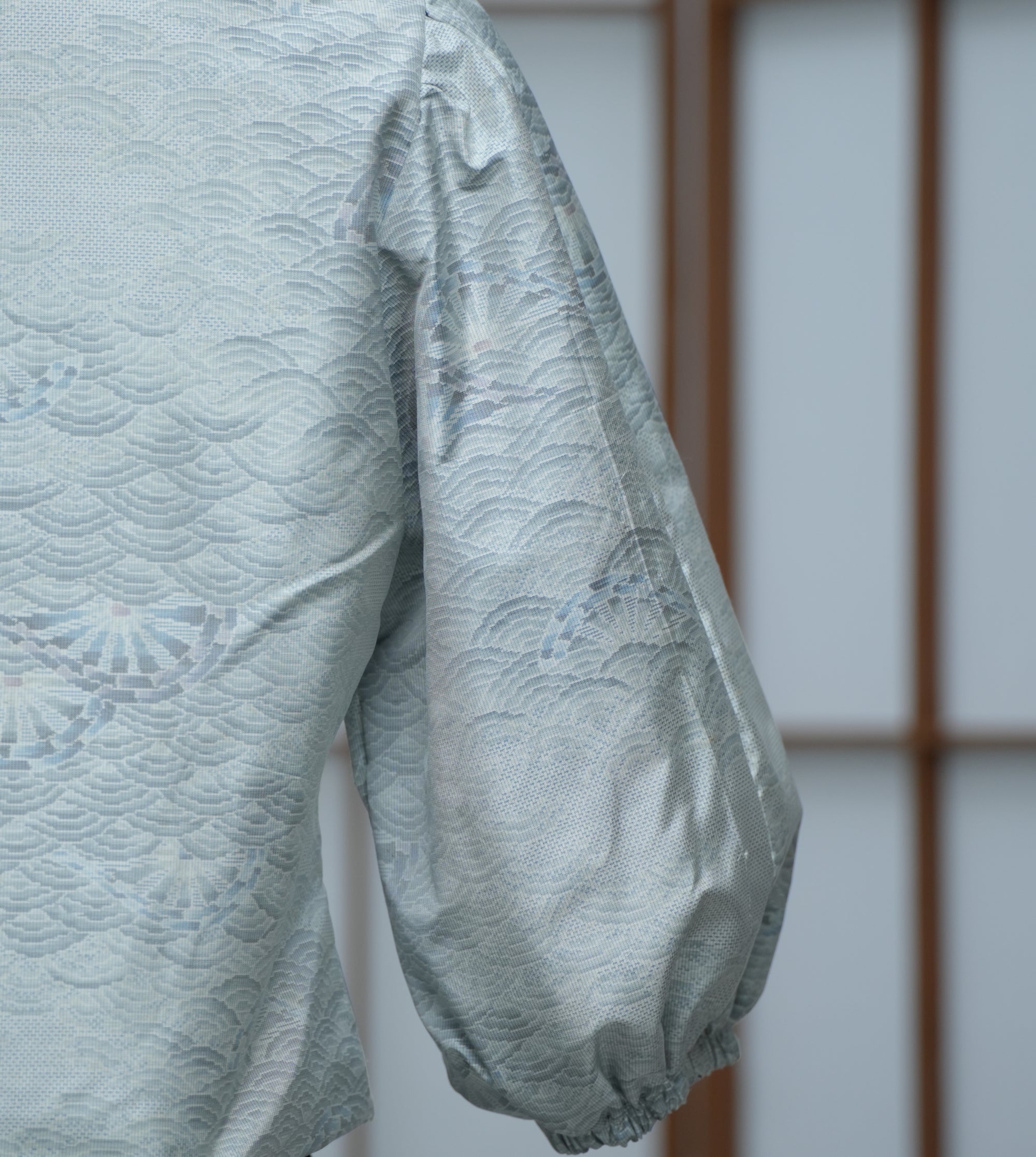 On-hand item:  Black floral Puffer Jacket | SAM7282M | Mimi size