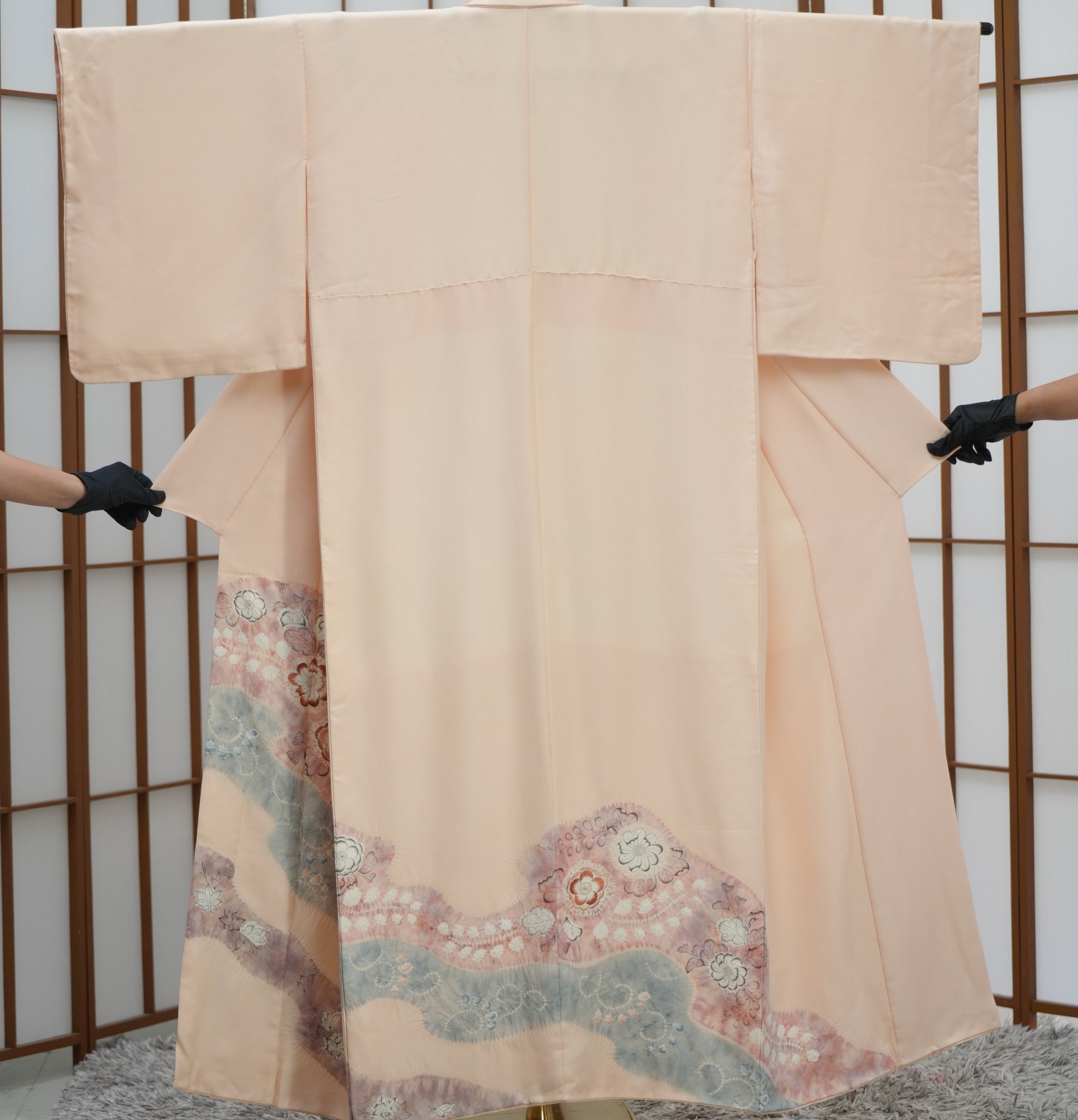 Bai Fabric: 0327-10 | Floral Blush (Shibori patterns!)