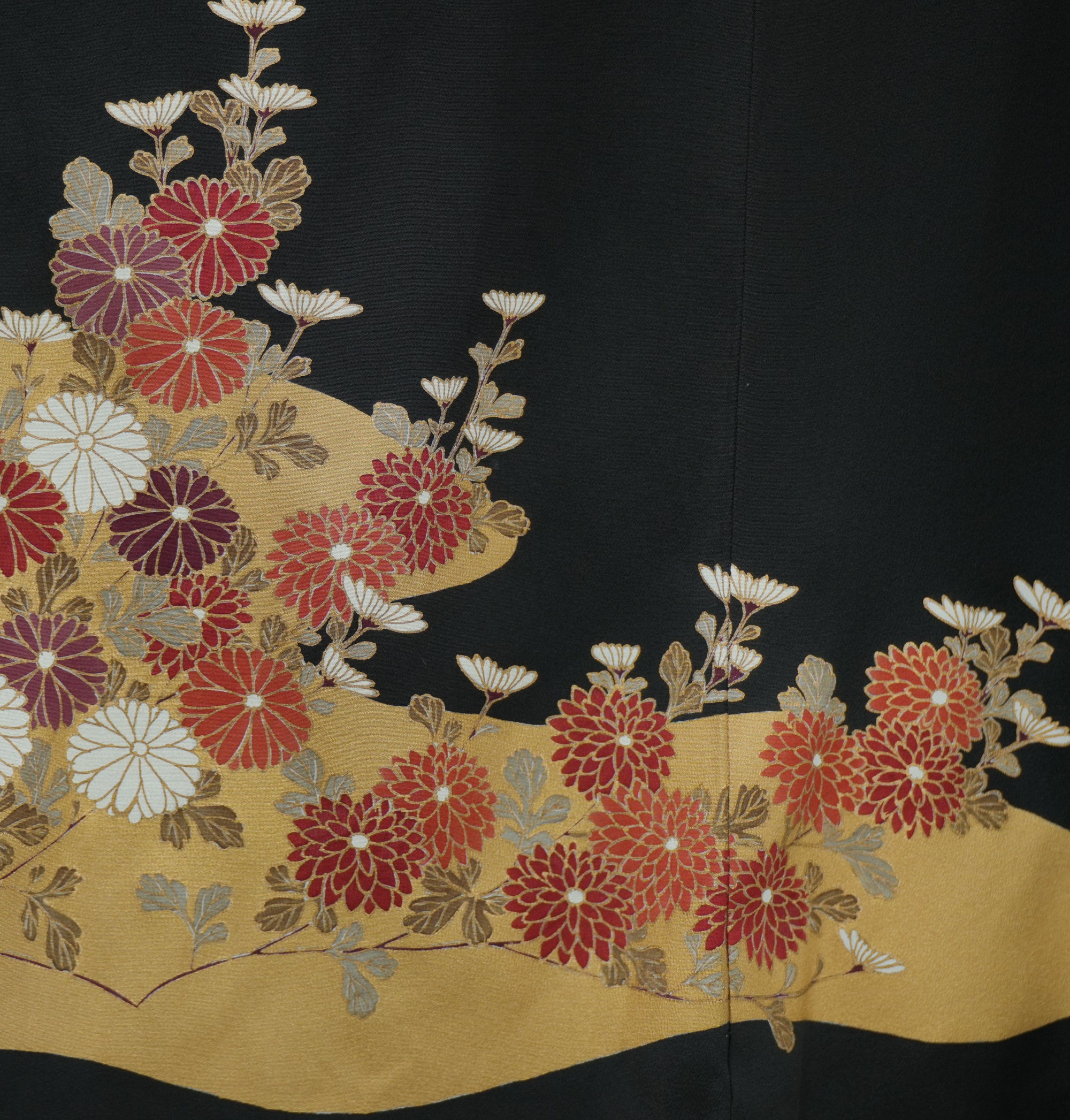 Bai Fabric: 0327-02 | Golden Bloom