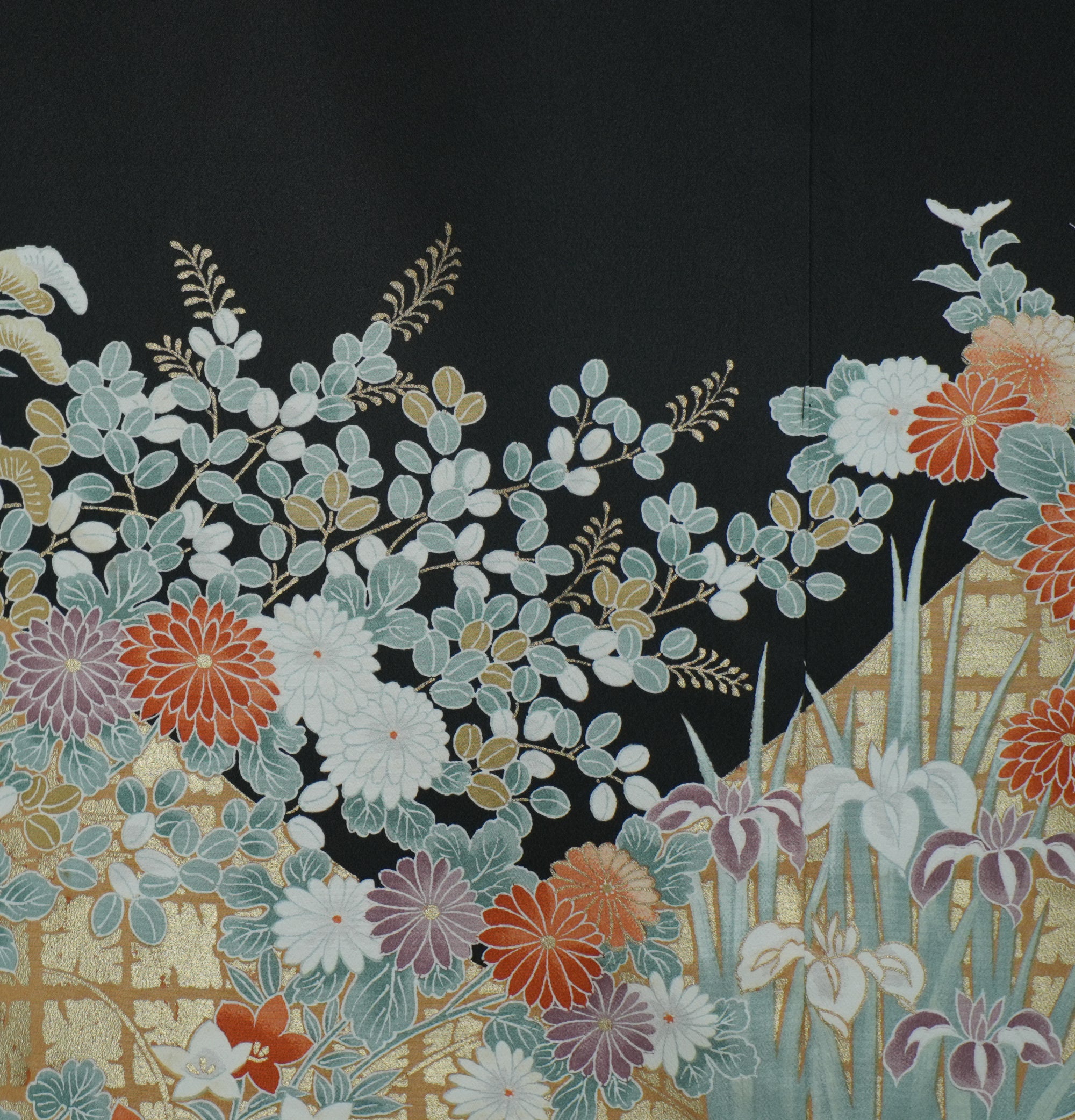 Bai Fabric: 0327-04 | Black ornate