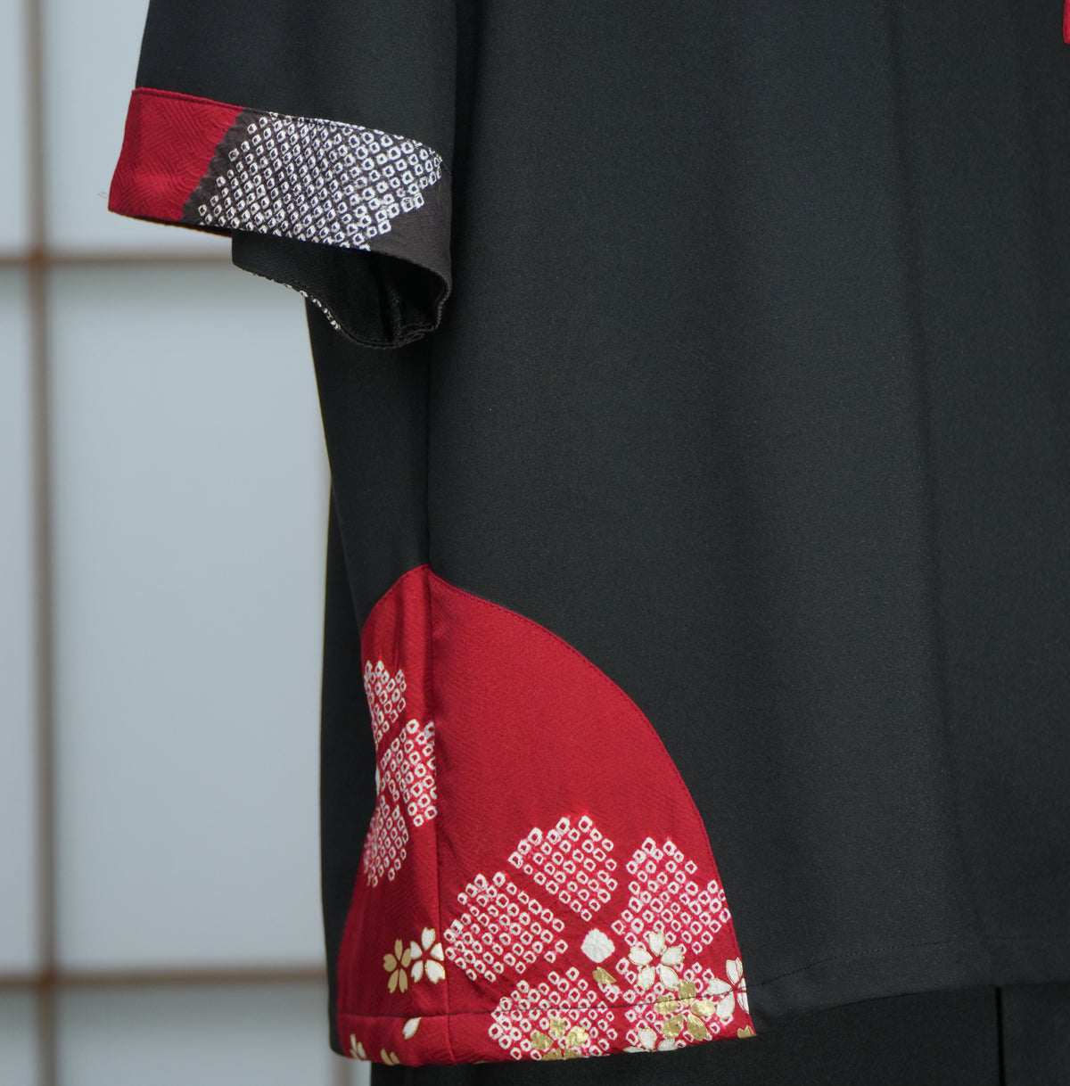 Premium On-hand: Black red Oversized Shirt | LARGE | OS5346