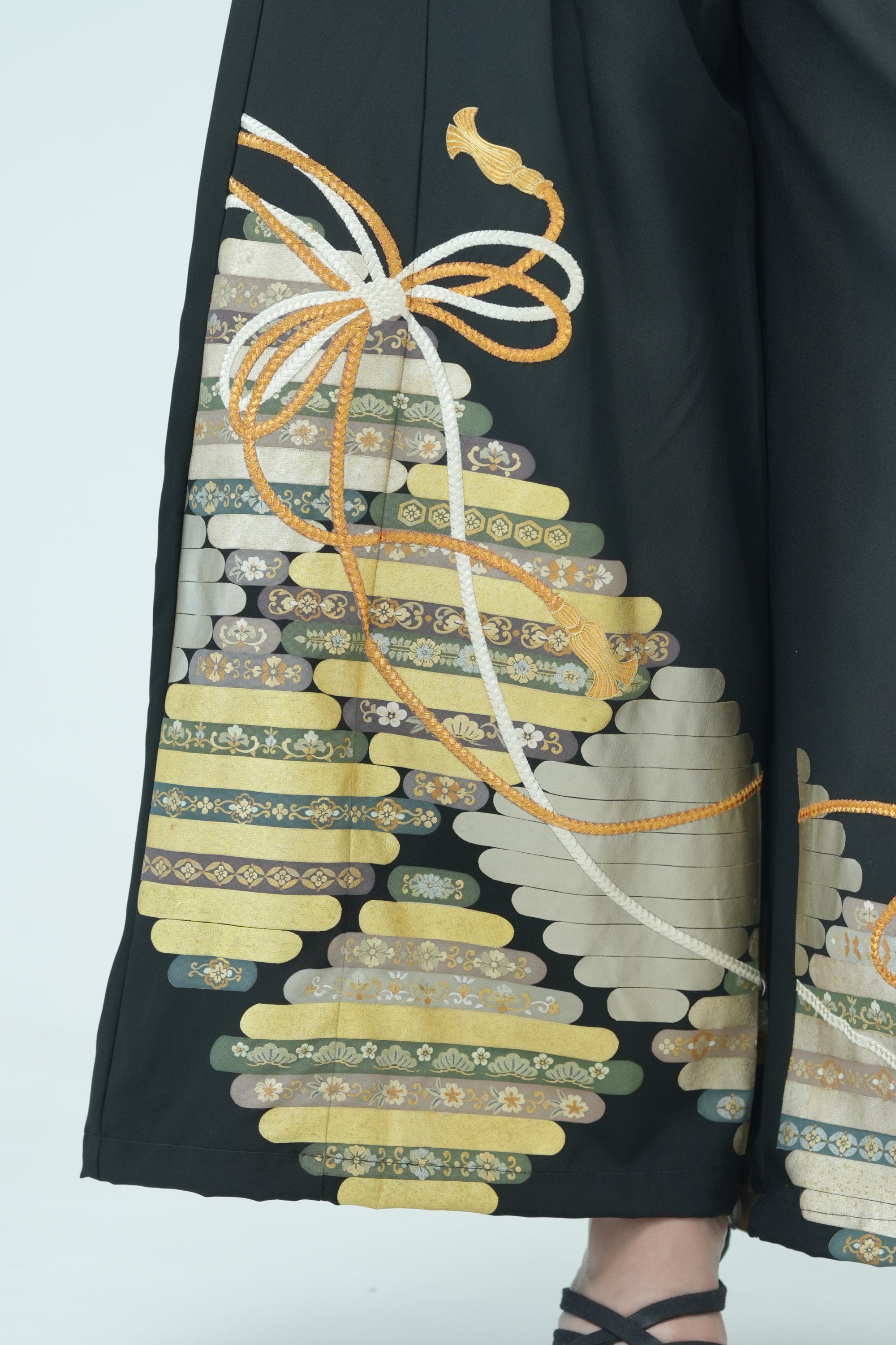 Palazzo Pants (Pre-order): Super flowy design!