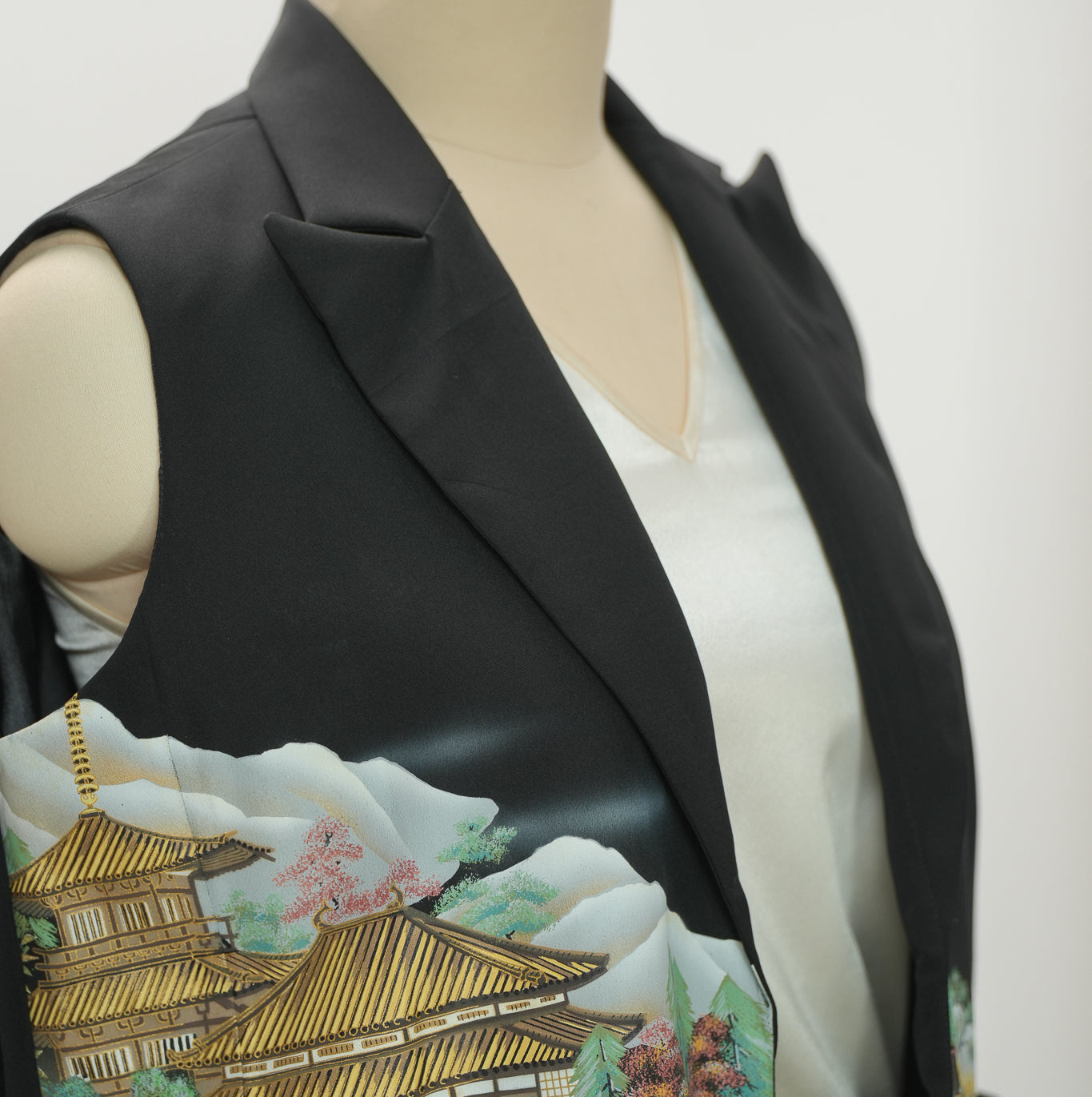 Premium On-hand: Black No sleeves suit jacket | XL | NSSJ7057M