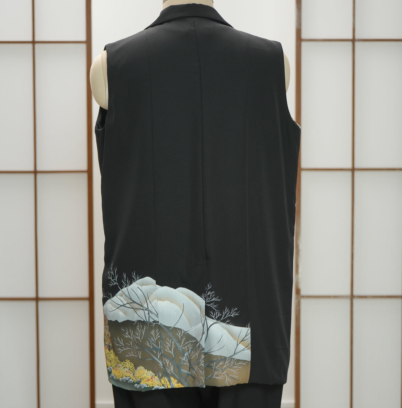 Premium On-hand: Black No sleeves suit jacket | XL | NSSJ7057M