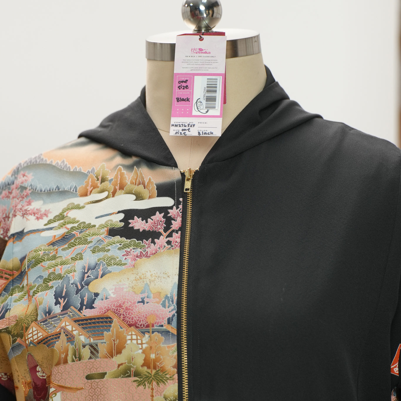 Premium On-hand:  Black Hoodie With Zipper | HWZ7682 (Yuzen painting!)