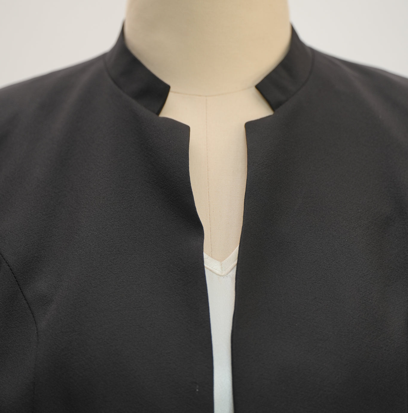 On-hand: Mandarin Collared Sleeved Jacket