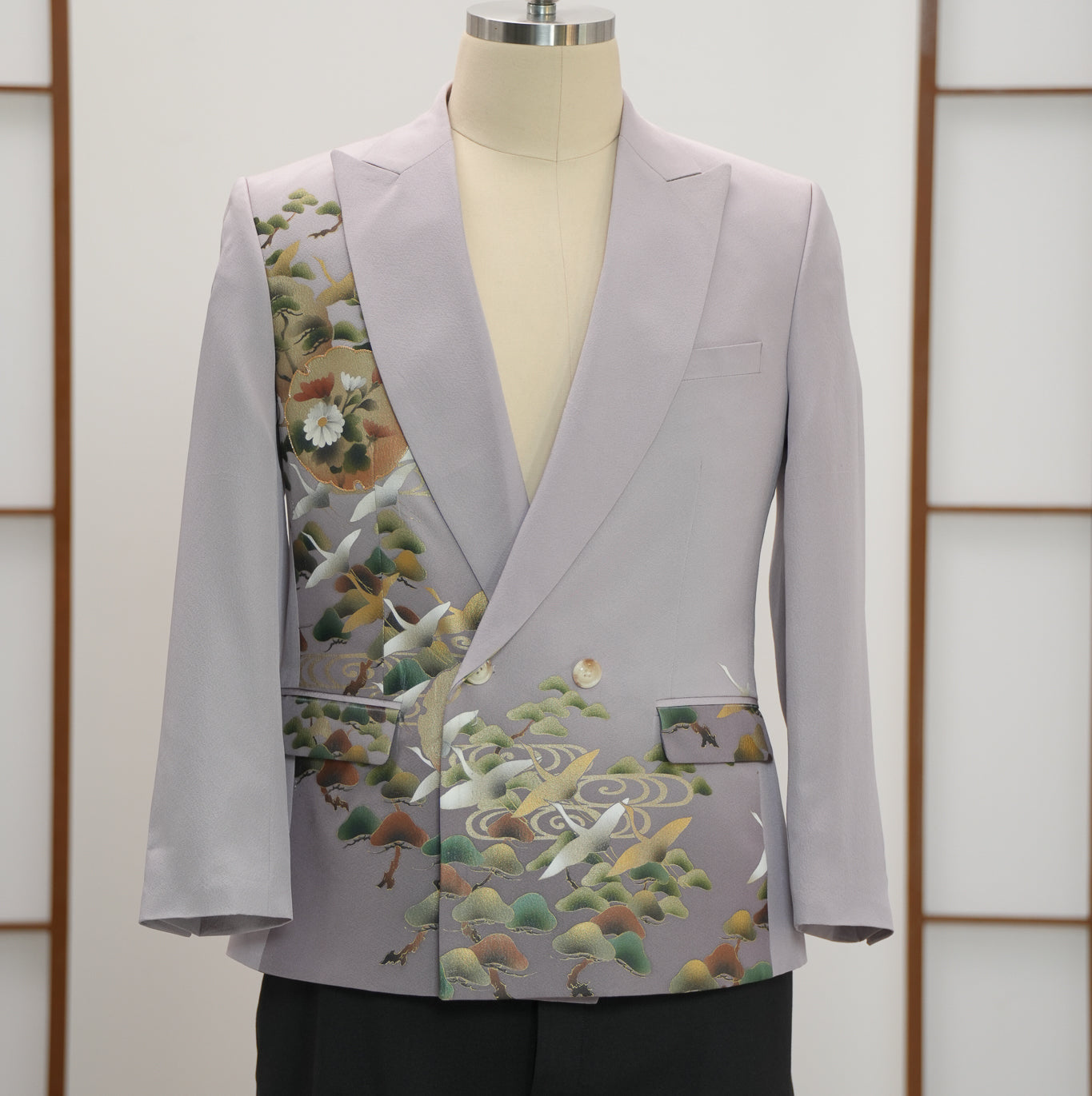 On-hand: Loose Fit Men's Suit Lavender with Cranes | MOS7689