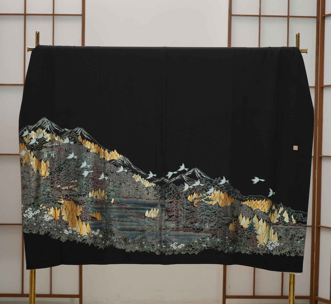 6.28 Premium Fabric SHO: 0513_19 | Golden Mountain