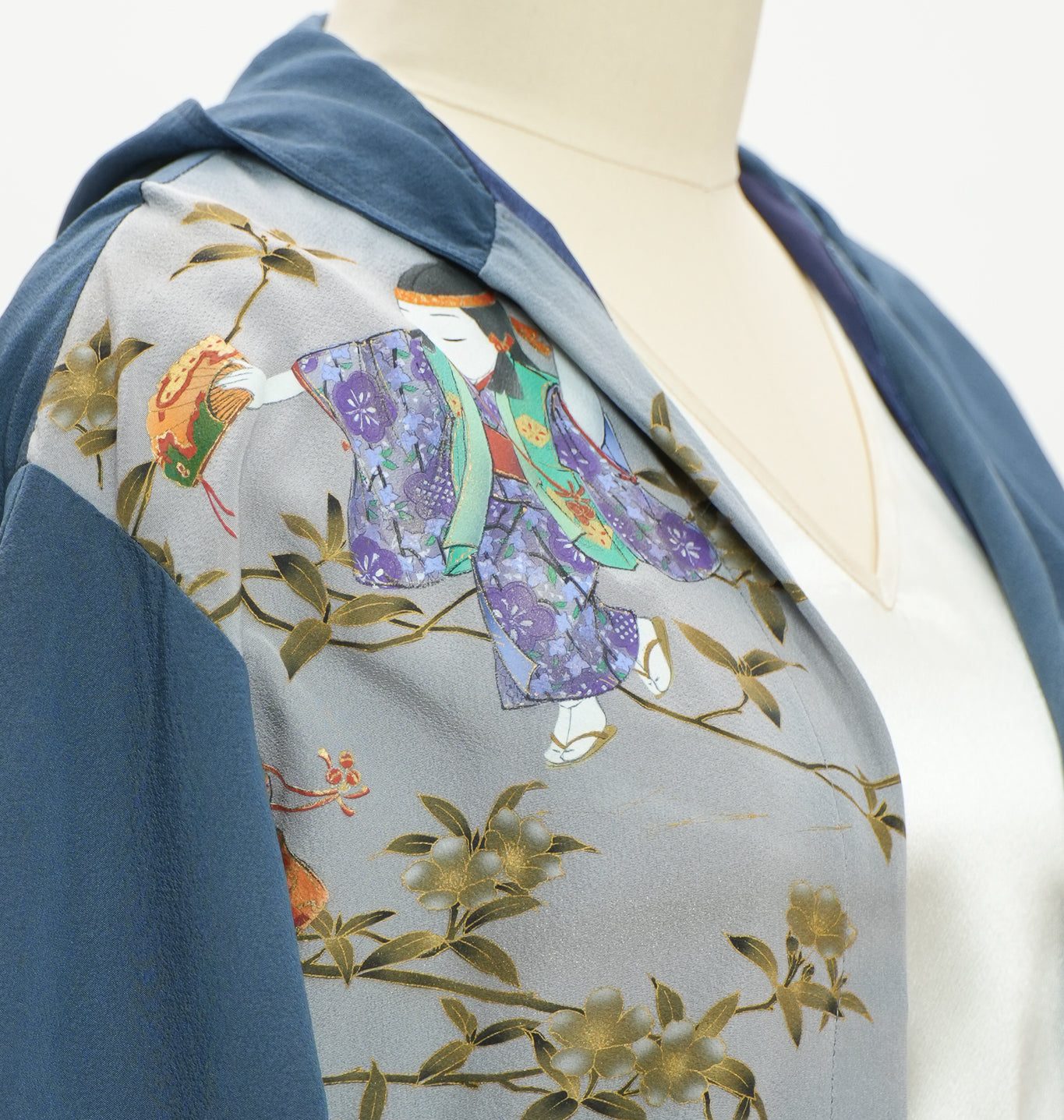 Premium On-hand item: Blue Kodomo Hoodie | HK7801Y - rare blue!